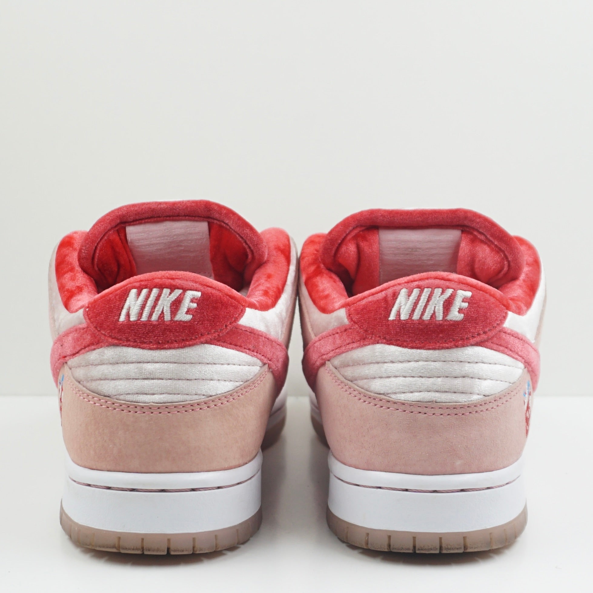 Nike SB Dunk Low Strange Love Skateboards