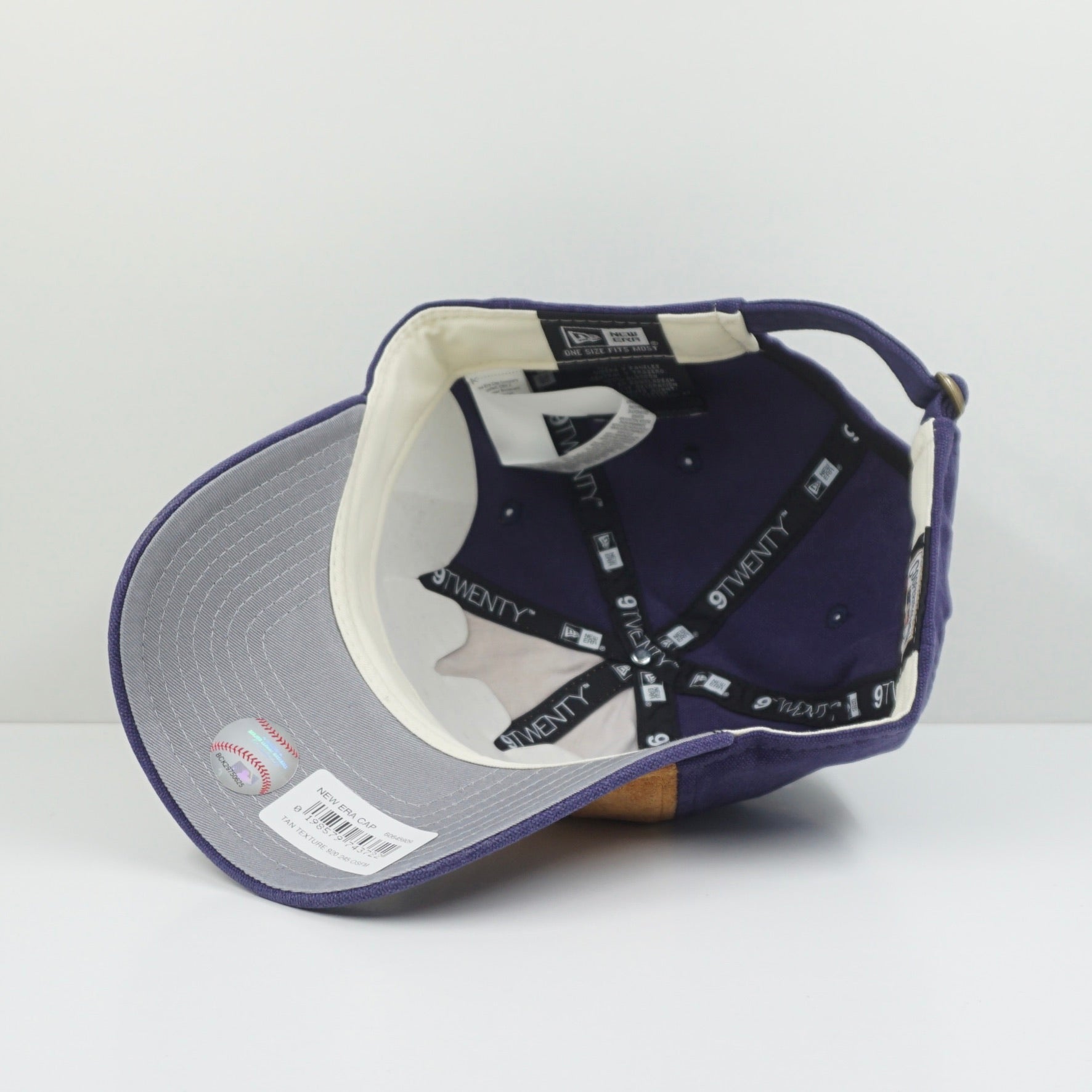 New Era Padres Curved Adjustable Cap