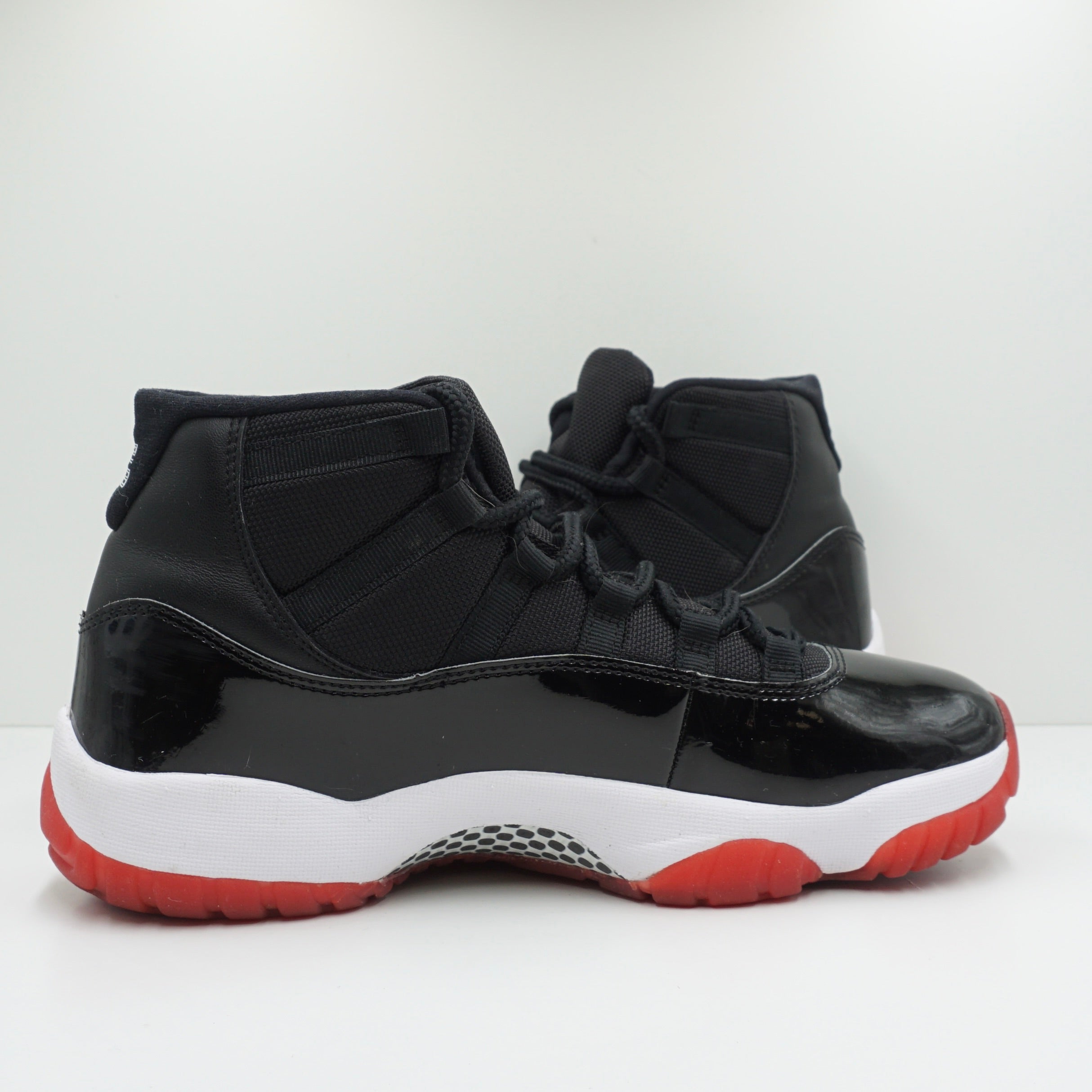 Jordan 11 Retro Playoffs Bred 2019