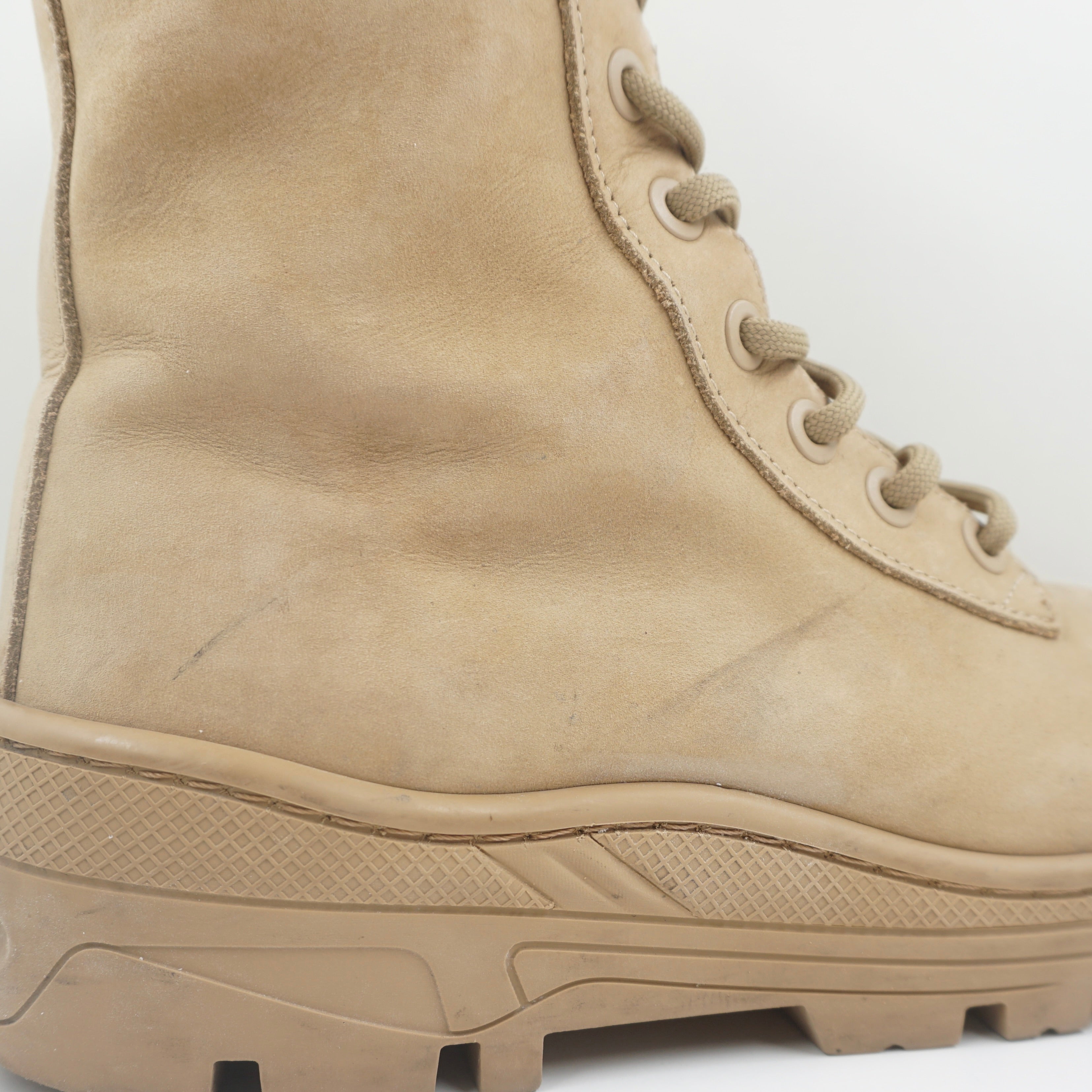 Yeezy Nubuck Boot Season 5 Taupe