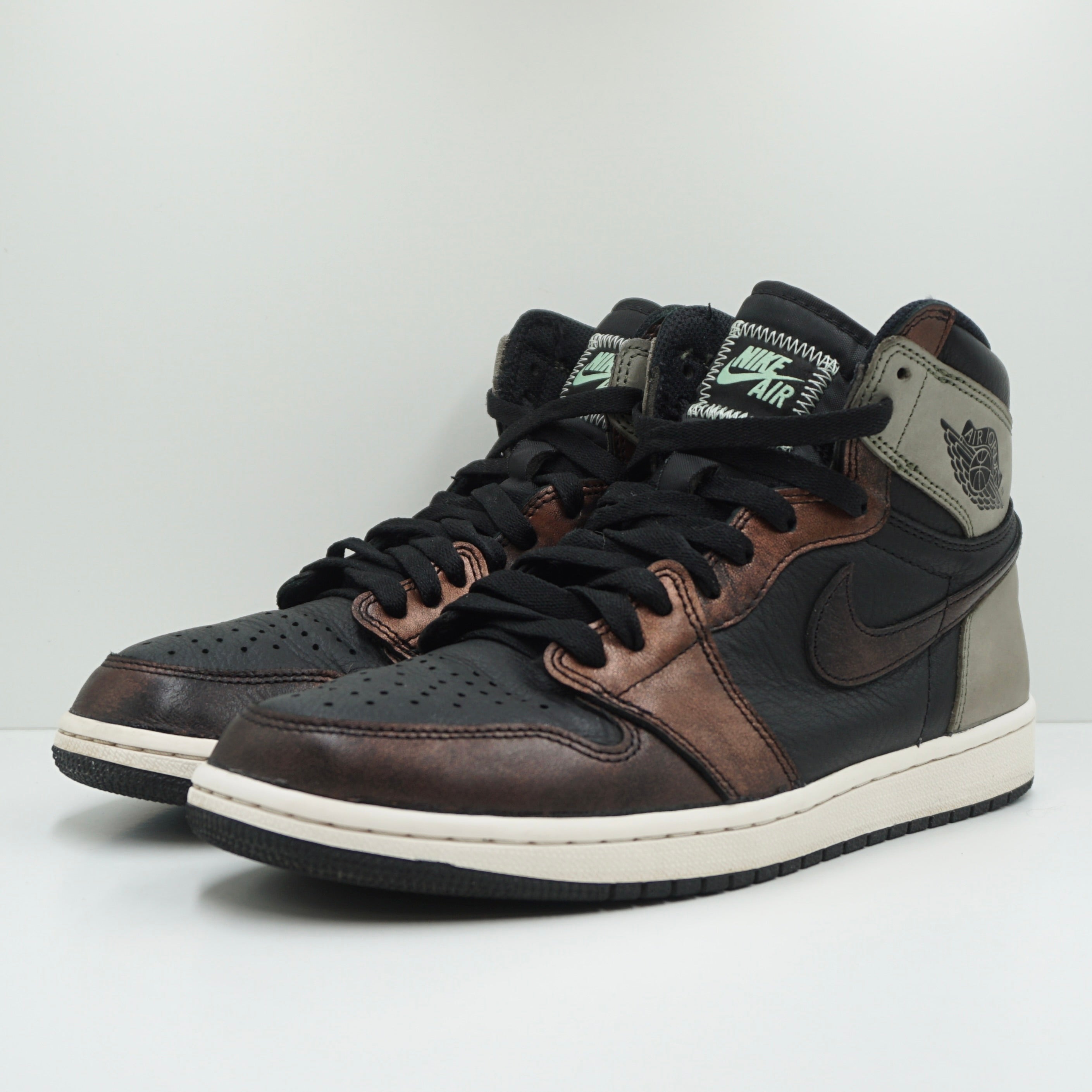 Jordan 1 Retro High Light Army Rust Shadow Patina