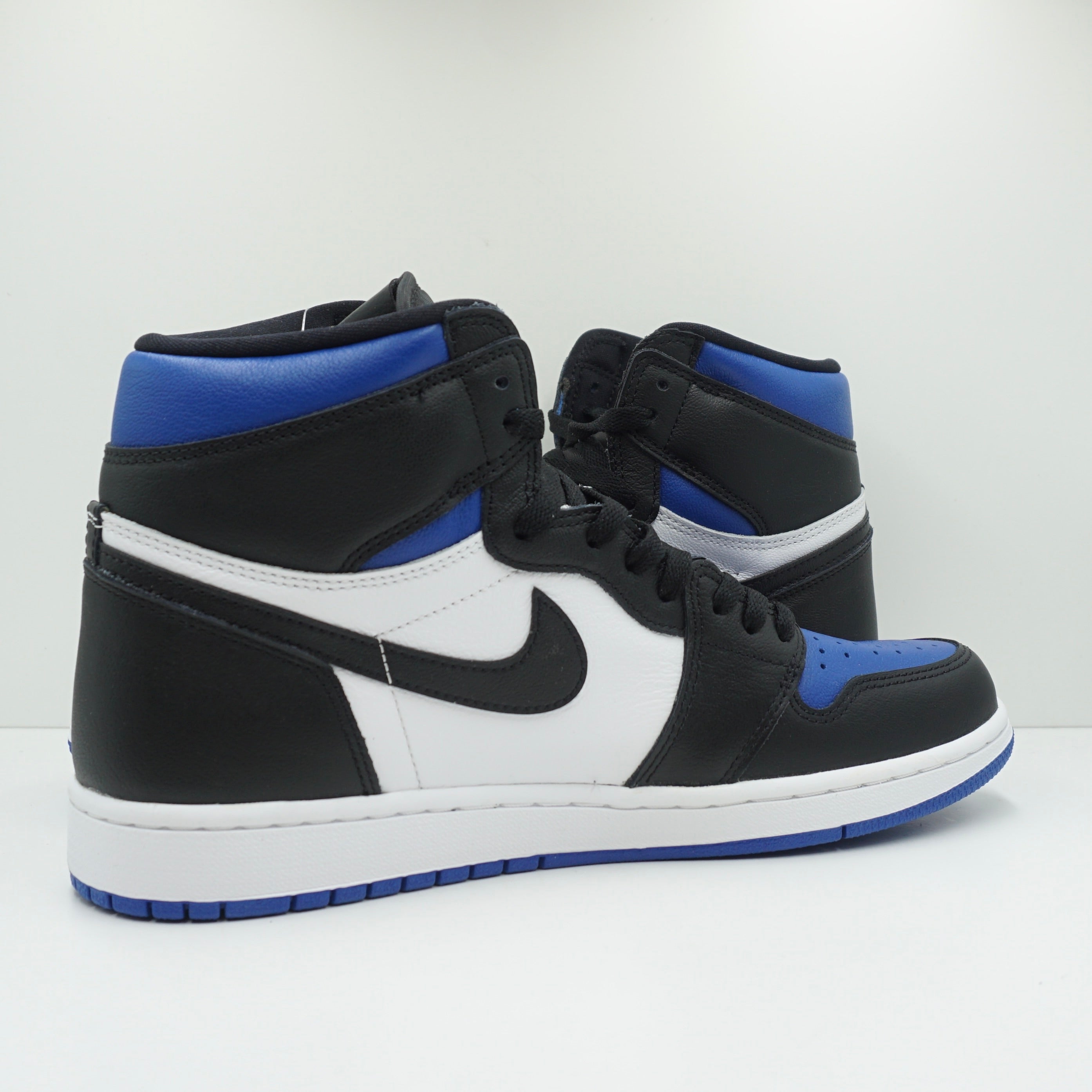 Jordan 1 Retro High Royal Toe