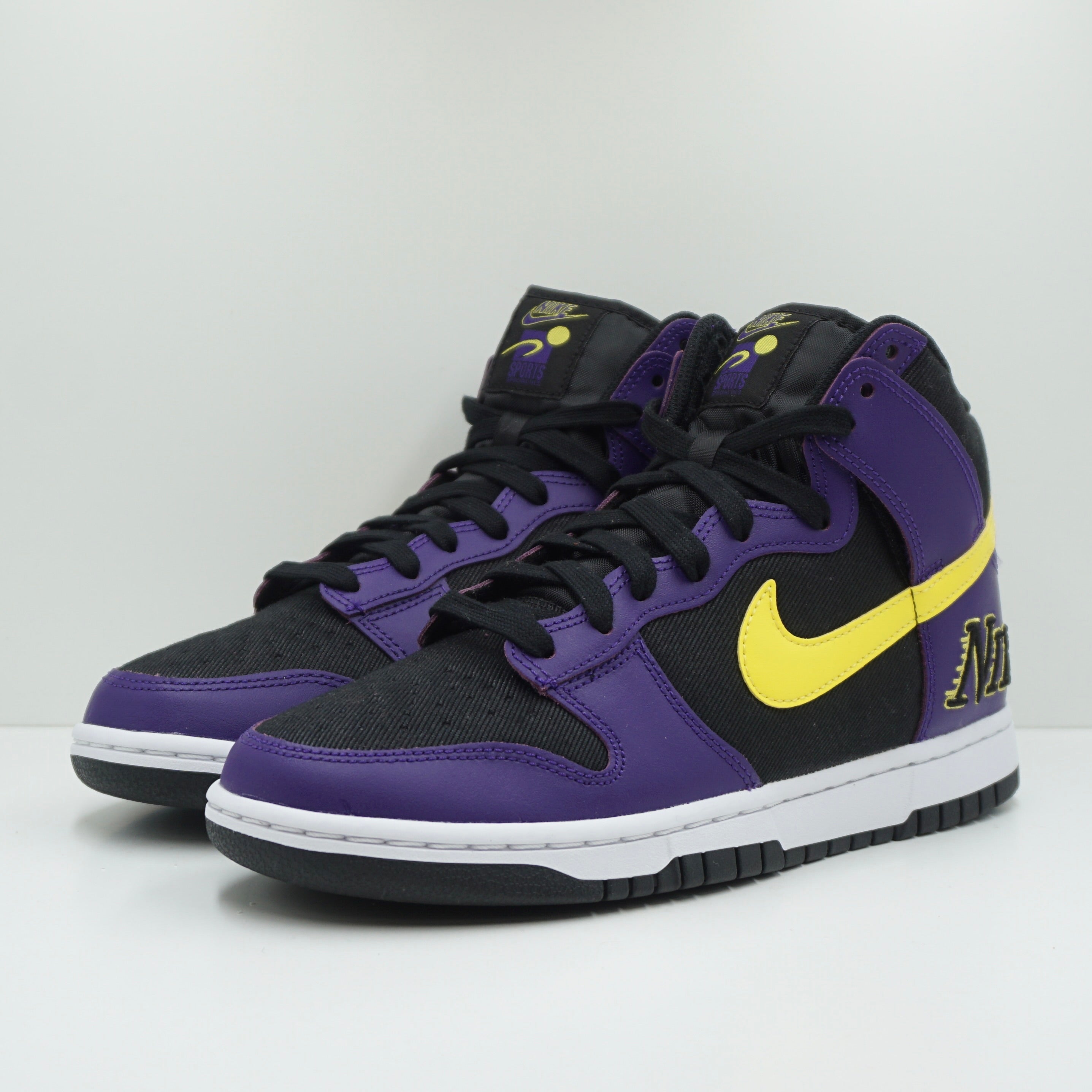 dunk high emb lakers