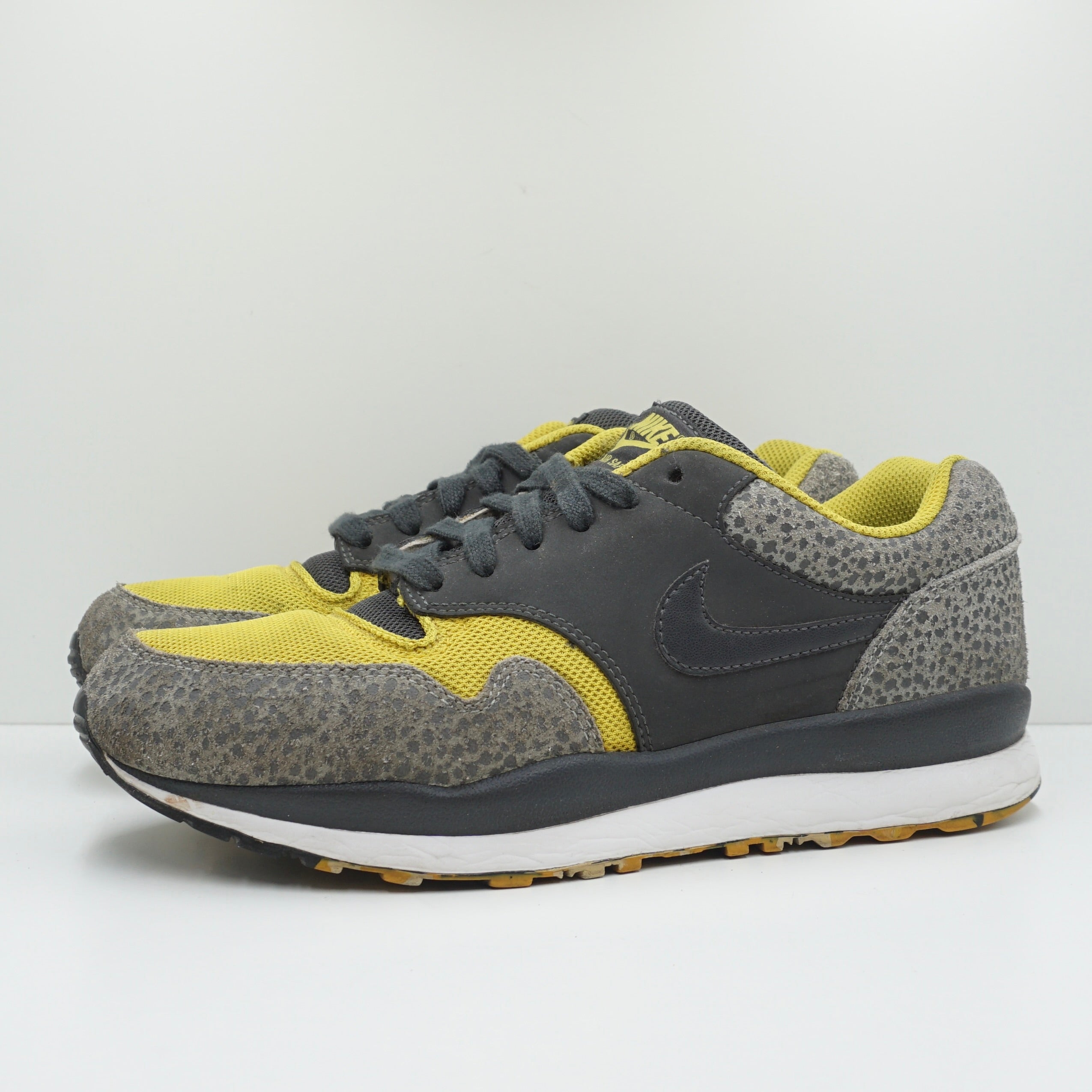 Nike Air Safari LE Speed Yellow