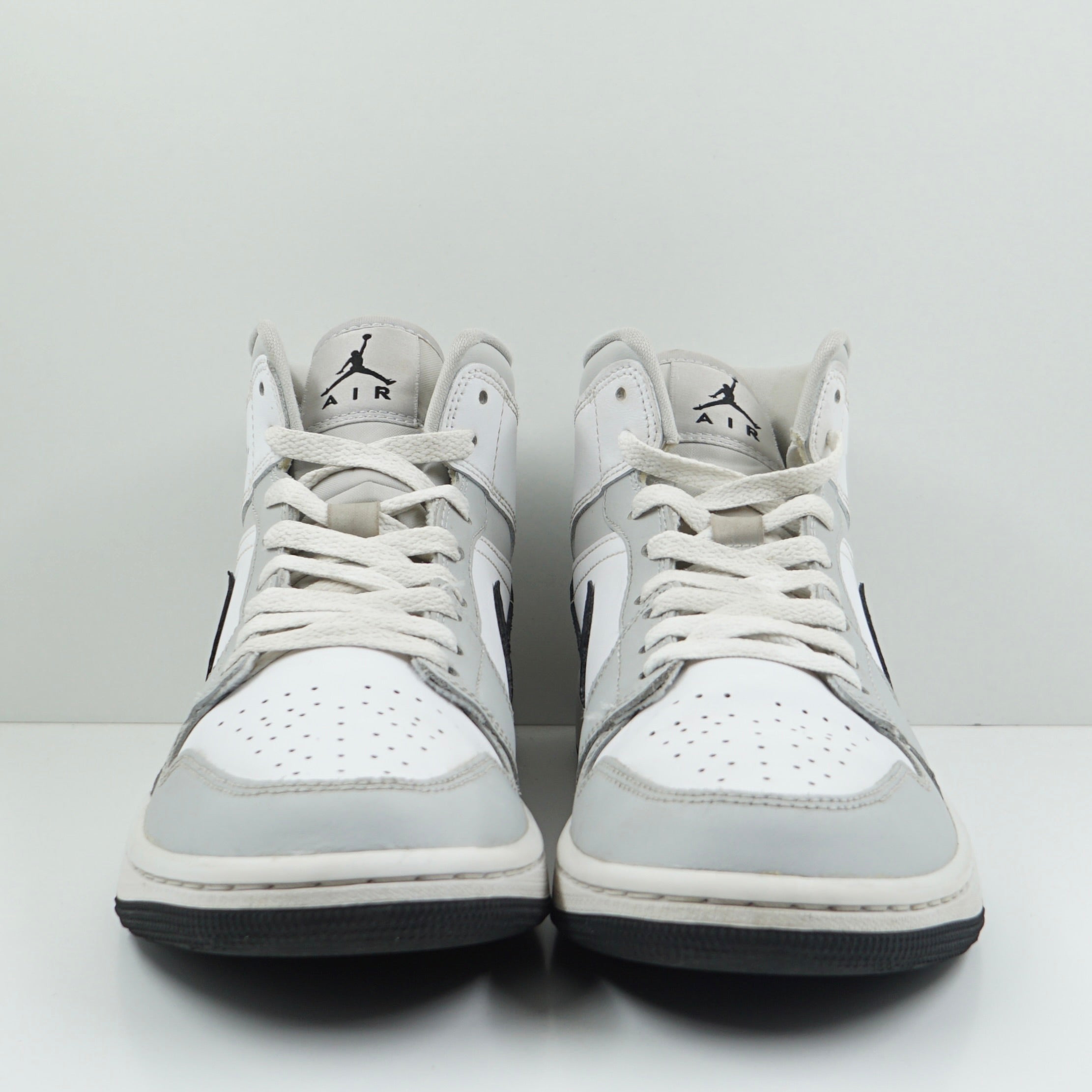 Jordan 1 Mid Light Smoke Grey (W)