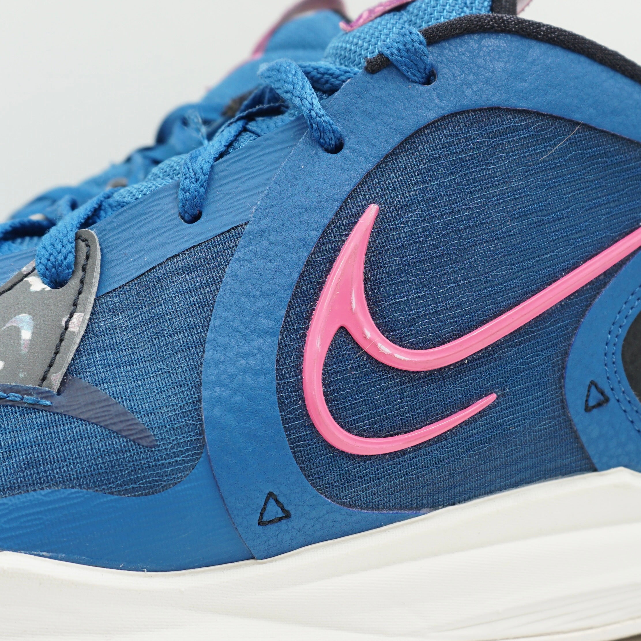 Nike Kyrie Low 5 Dark Marina Blue