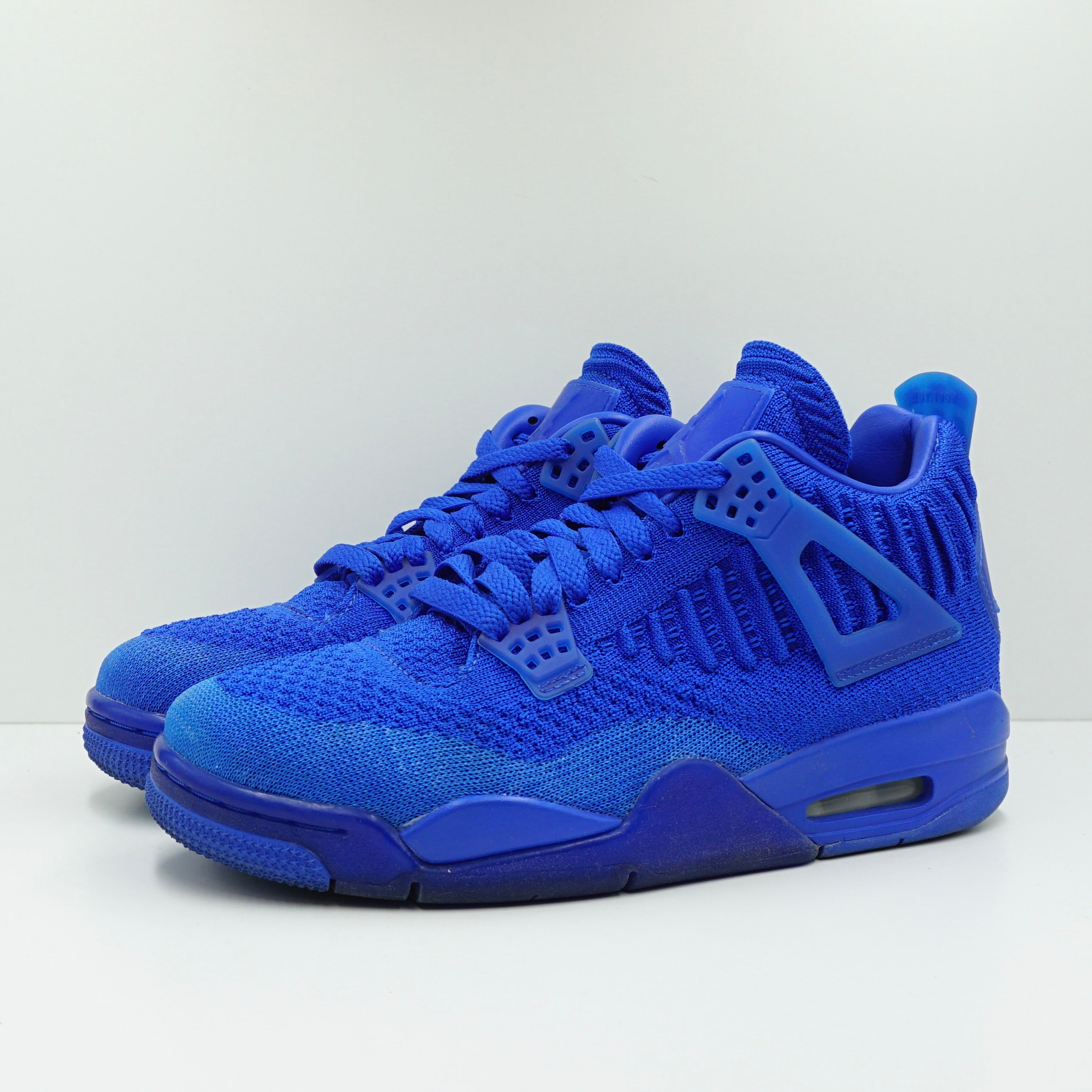 Jordan 4 Retro Flyknit Royal