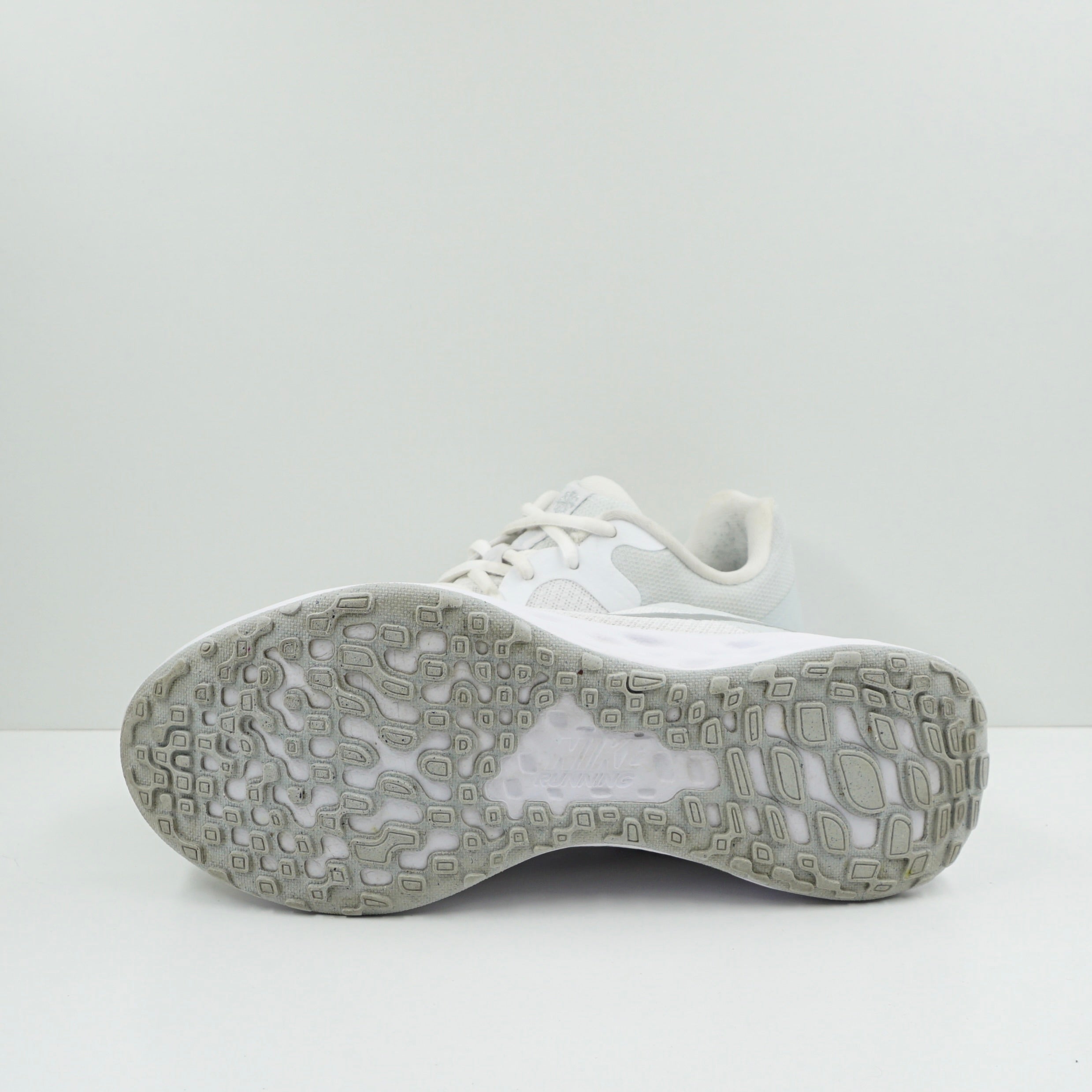 Nike Revolution 6 Next Nature White (W)