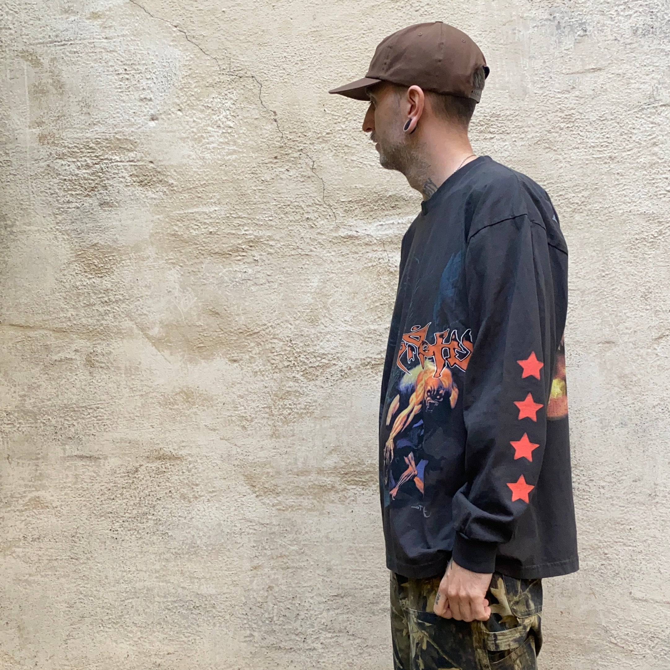 Travis Scott★Utopia Circus Maximus 2023 長袖Tシャツ ロンT Travis Scott Utopia Circus Maximus 2023 Tour L/S Tee Black
