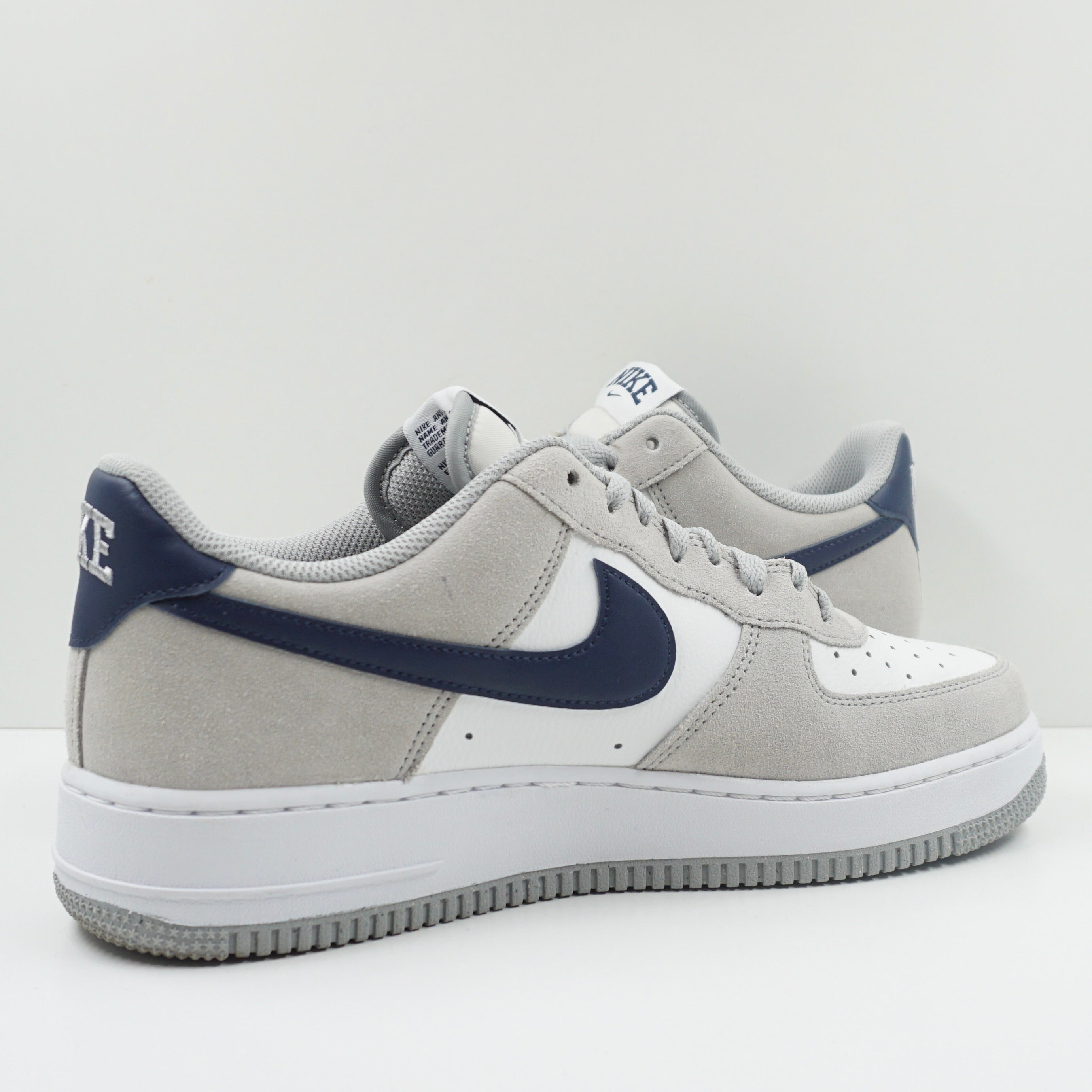 Nike Air Force 1 Low '07 Light Smoke Grey Midnight Navy