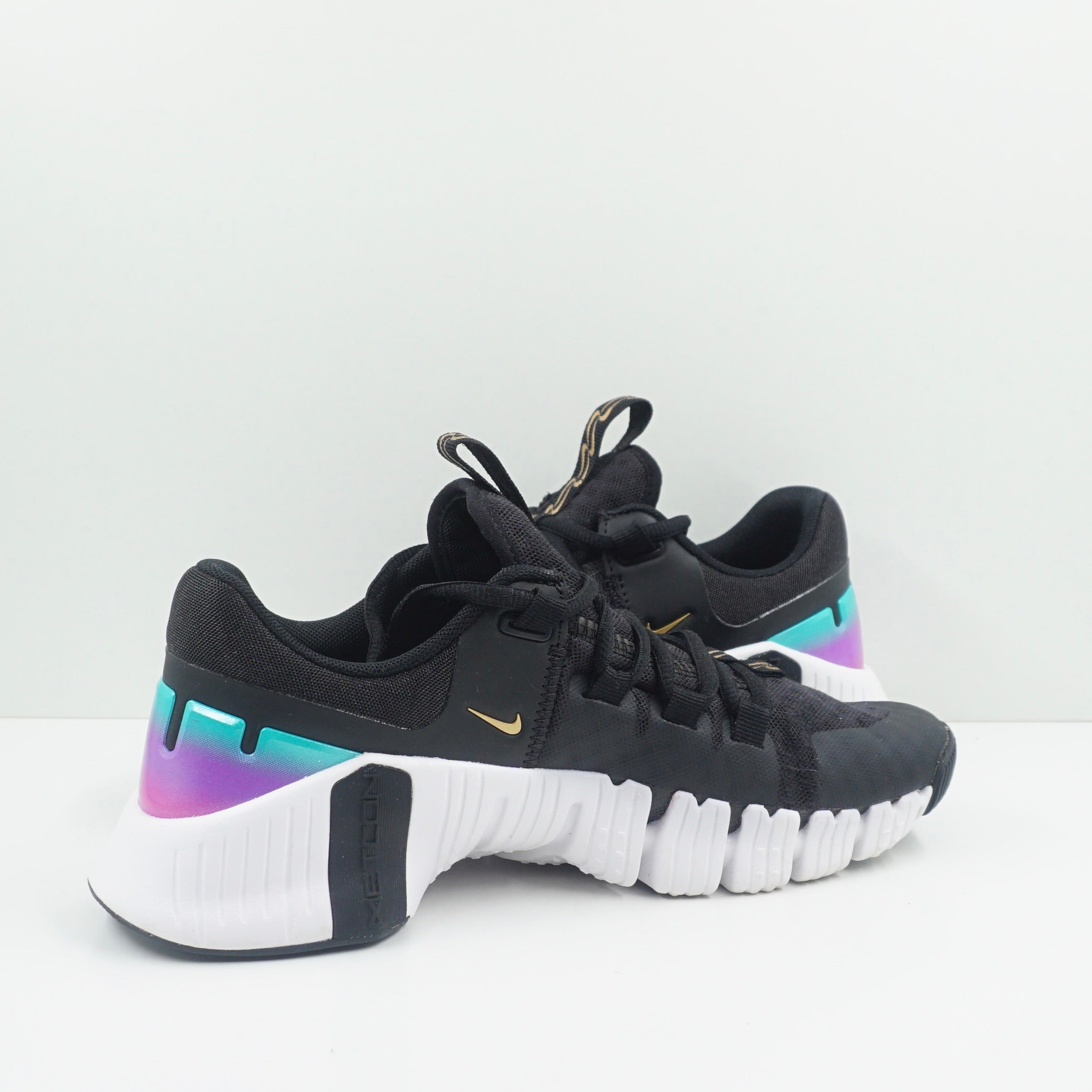 Nike Free Metcon 5 Black Fireberry Gold (W)