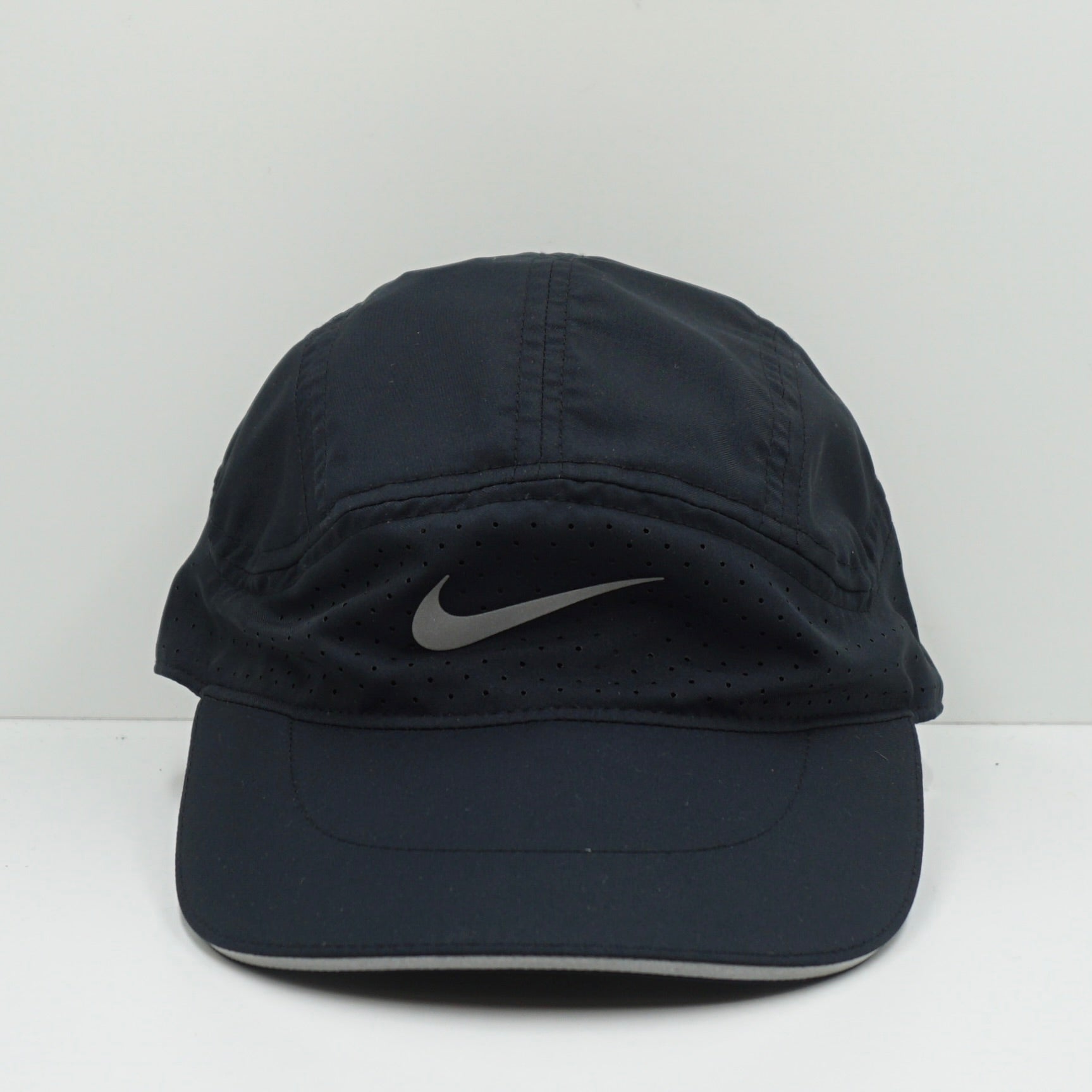 Nike AeroBill Tailwind Running Cap