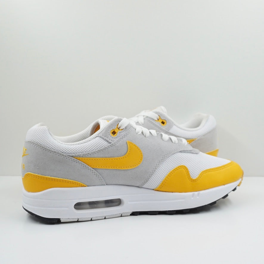 Nike Air Max 1 Essential University Gold