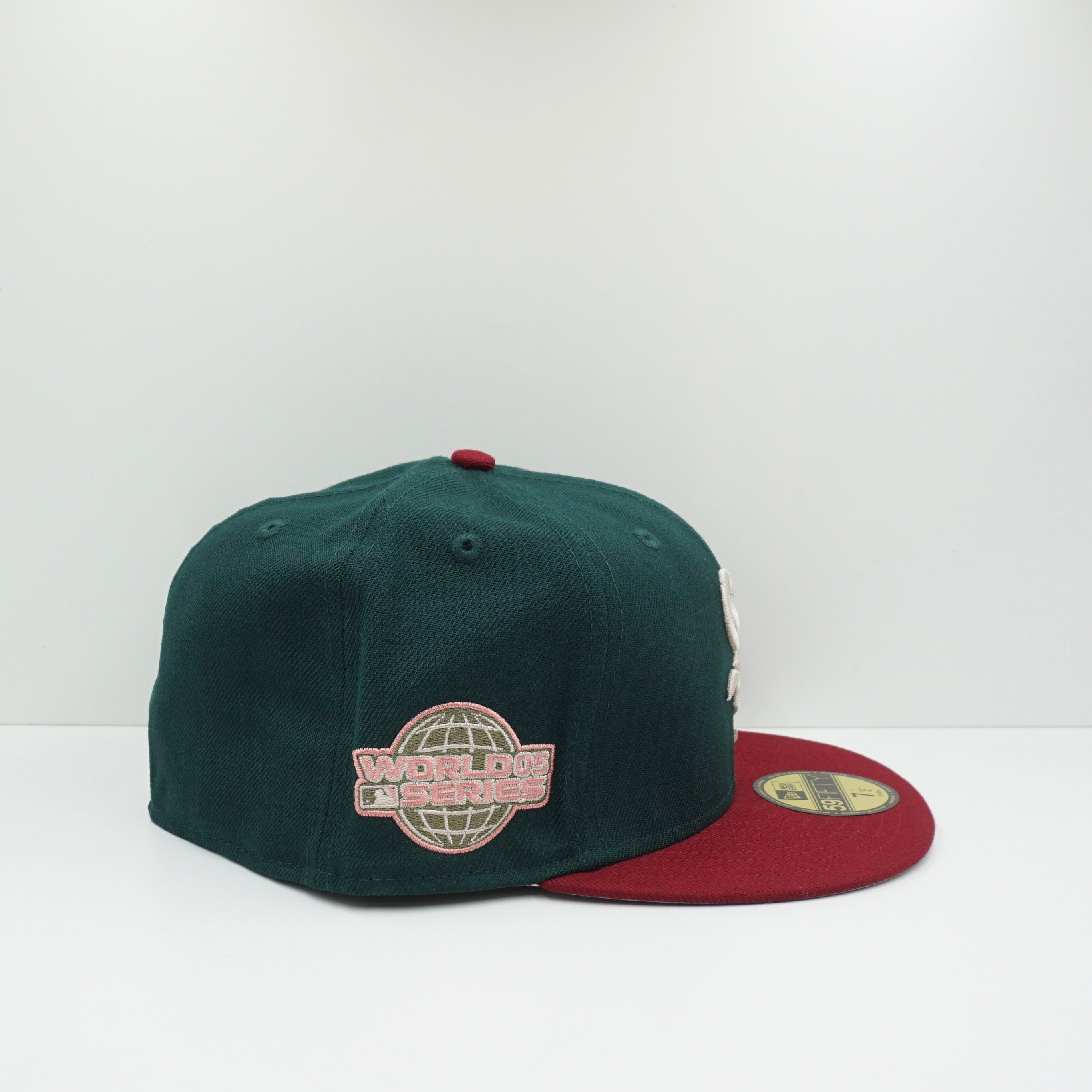 New Era Cooperstown Chicago White Sox Green/Red Fitted Cap