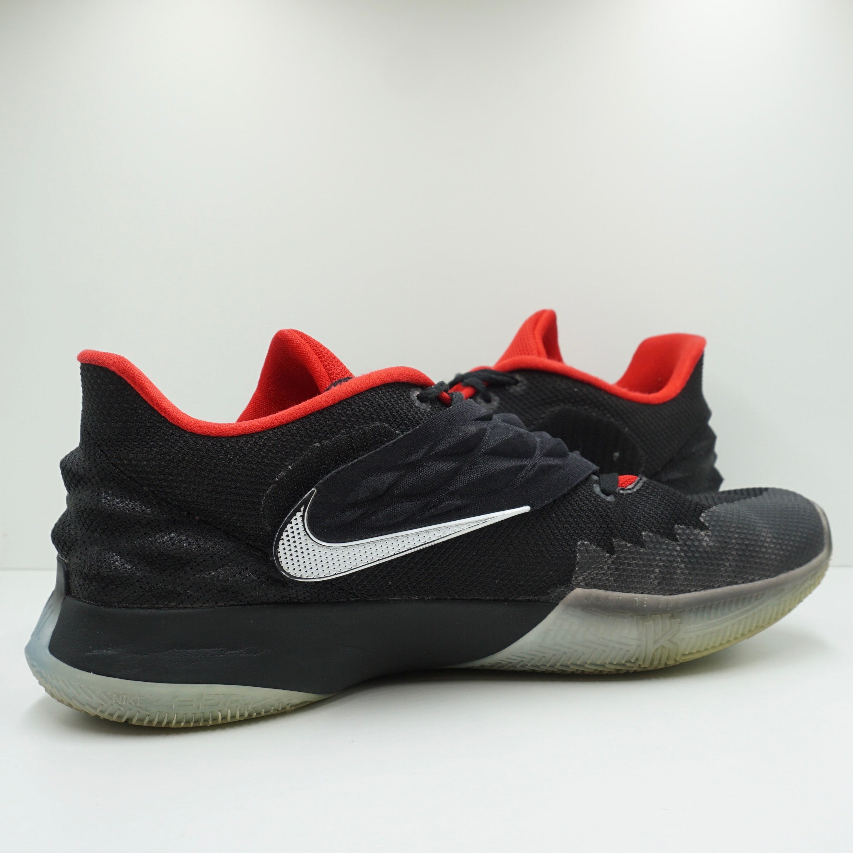 Kyrie 1 Low ID