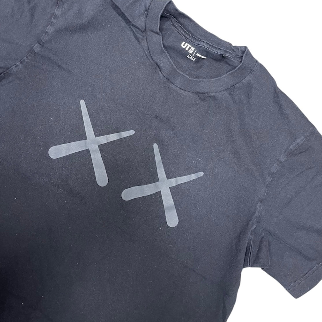 Uniqlo KAWS x Warhol UT Graphic Black Tshirt