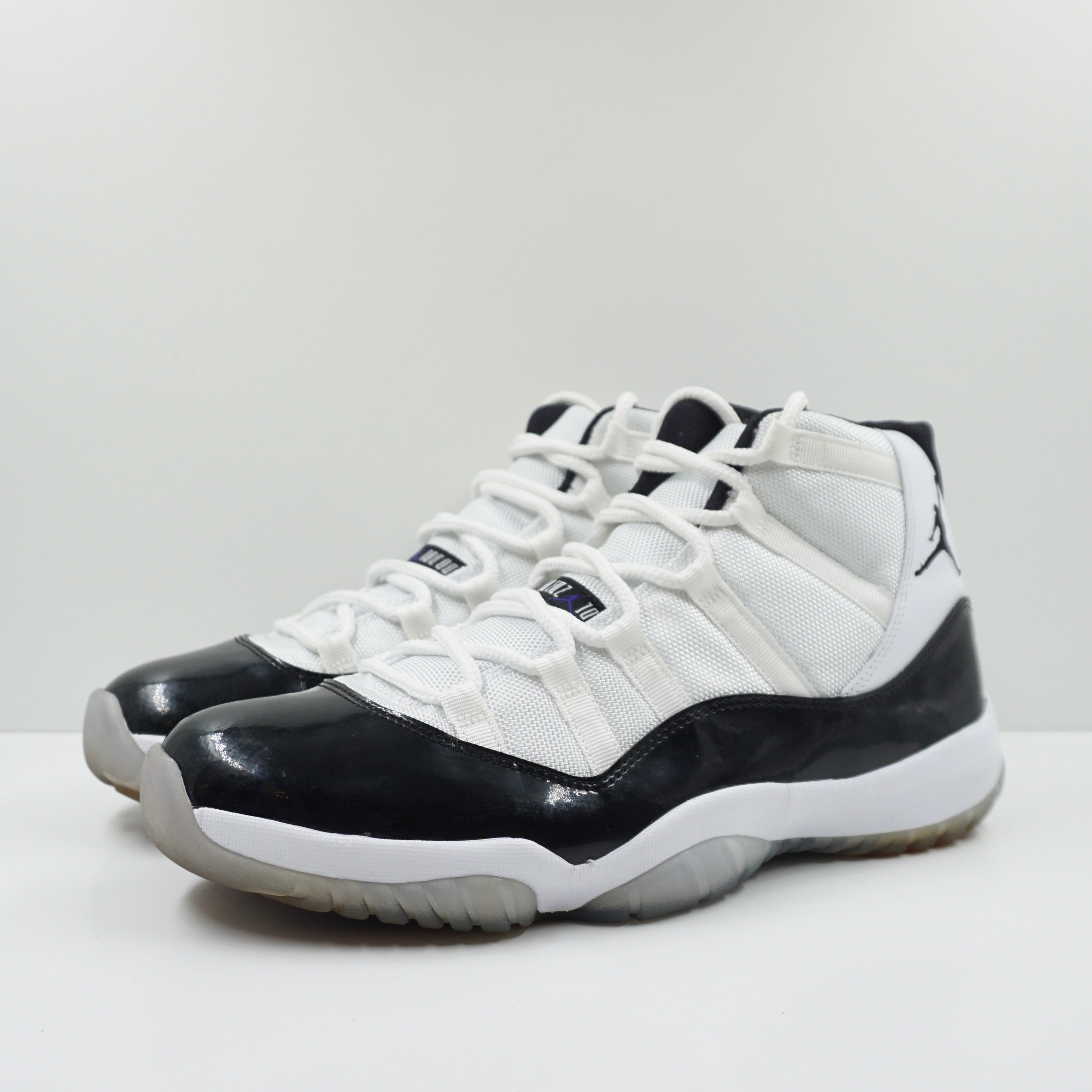 Jordan 11 Retro Concord (2011)