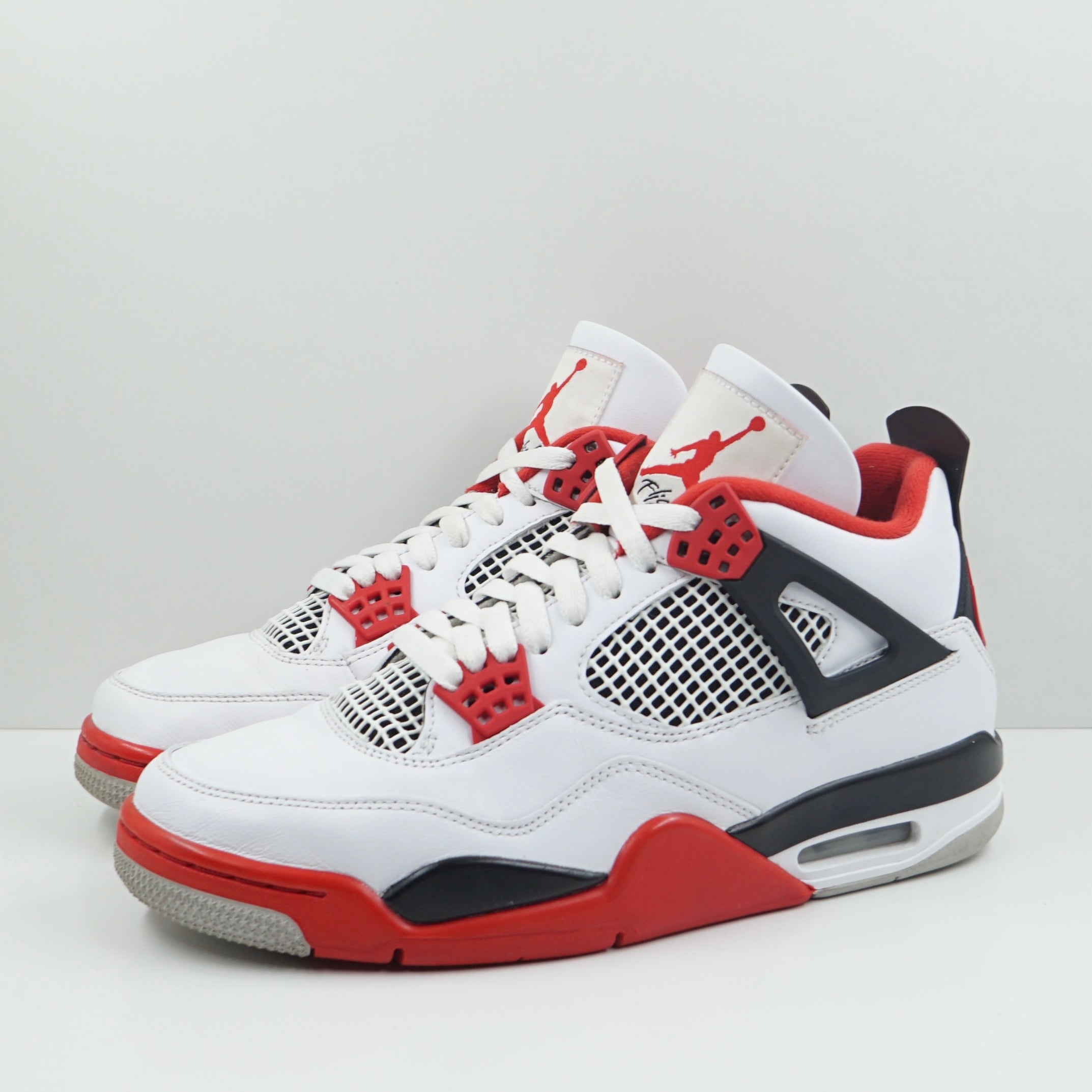 Jordan 4 Retro Fire Red (2020)