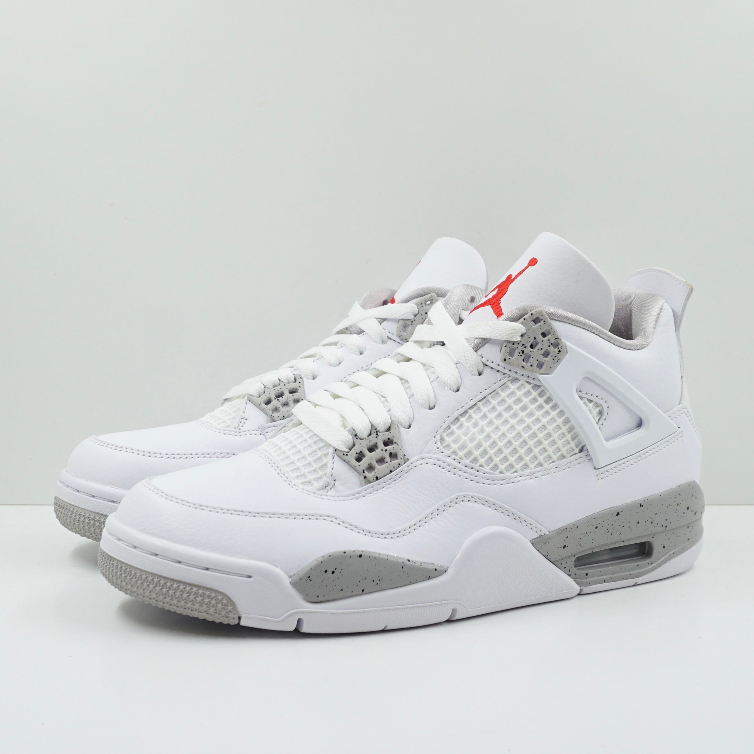 Jordan 4 Retro White Oreo (2021)