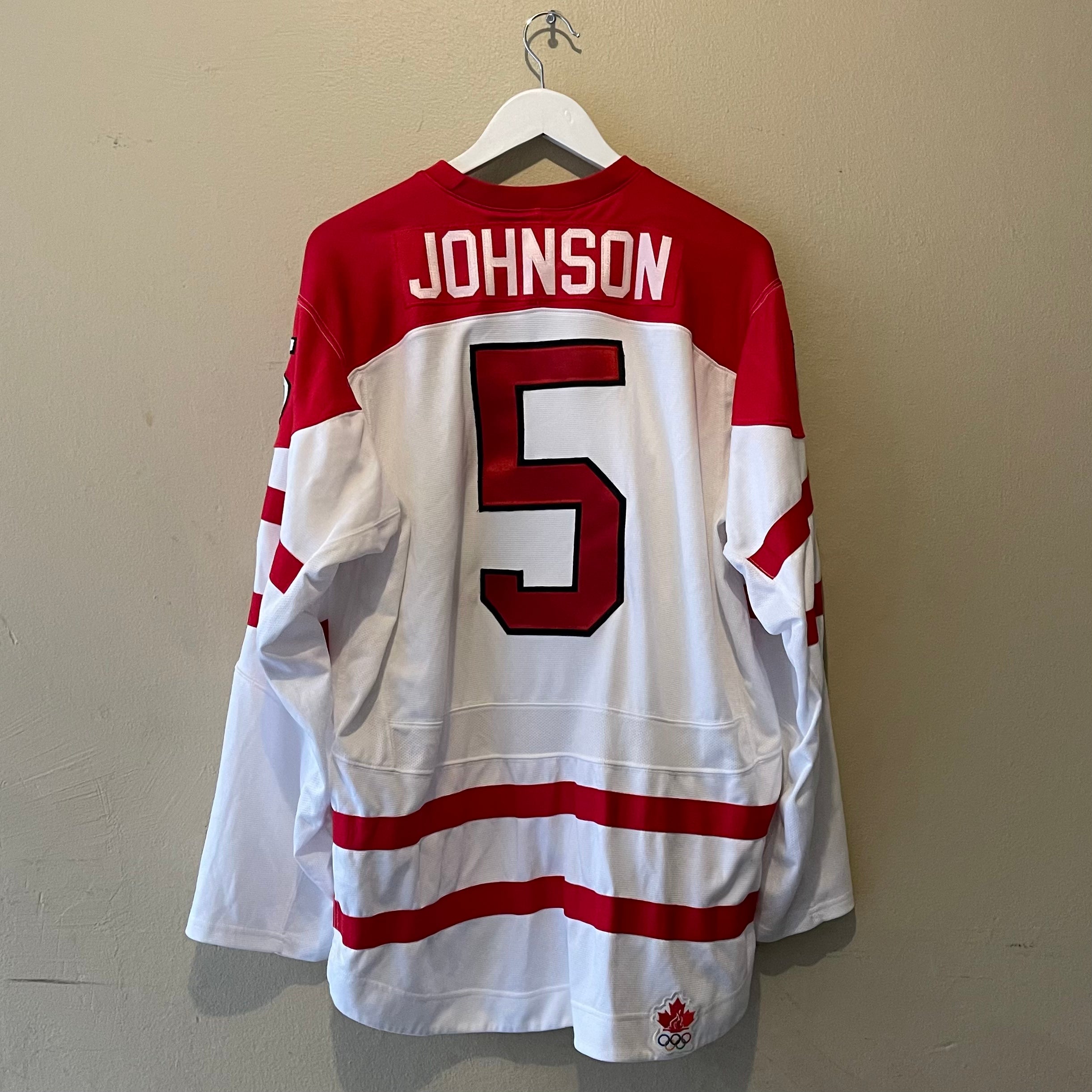 Nike Canada Johnson #5 Hockey Jersey