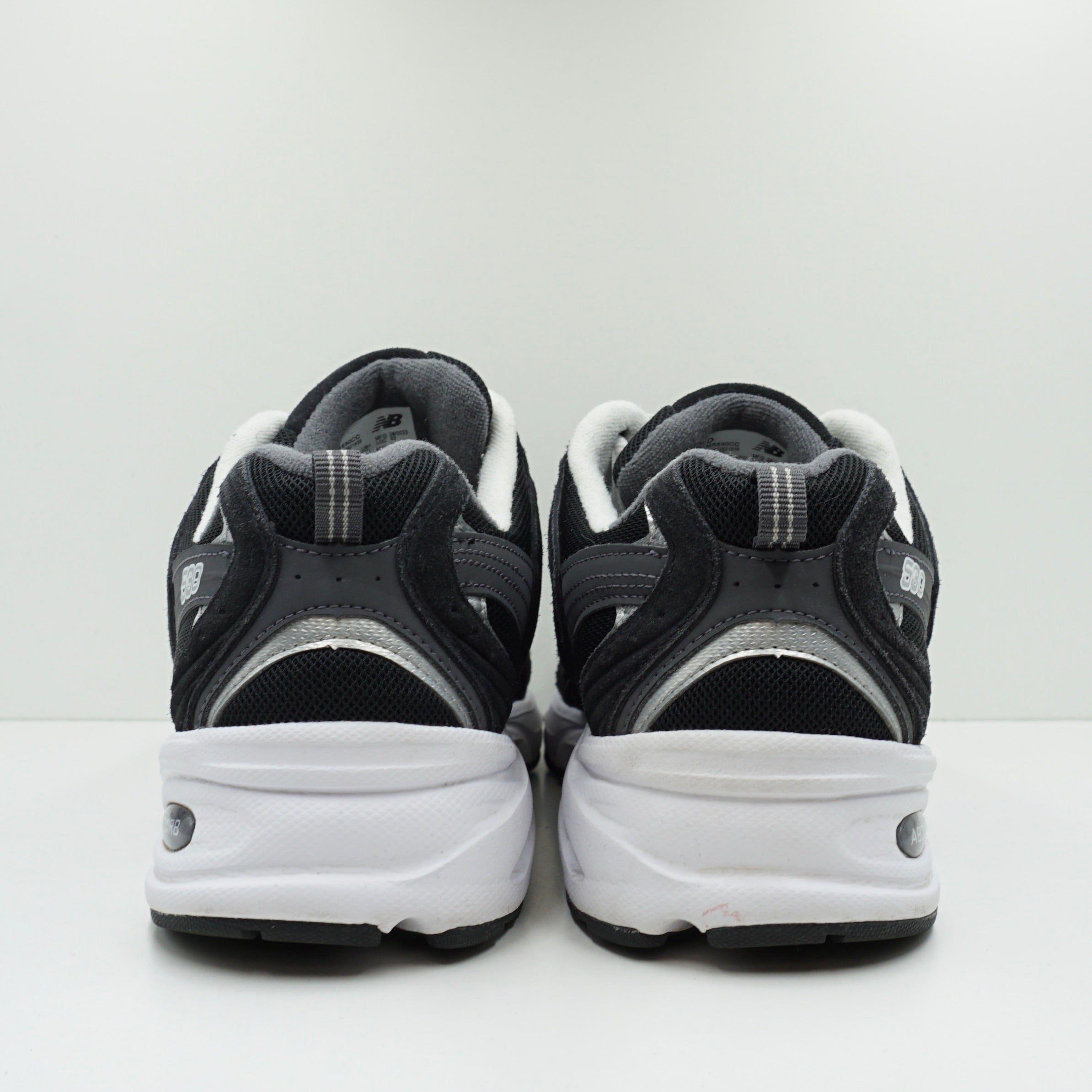 New Balance 530 Classic Black Grey
