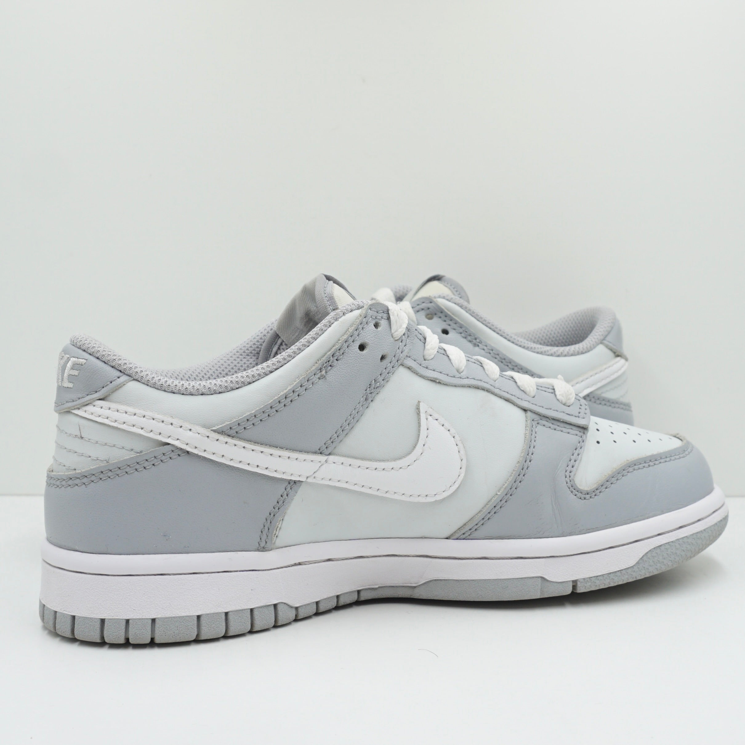 Nike Dunk Low Two-Toned Grey (GS)