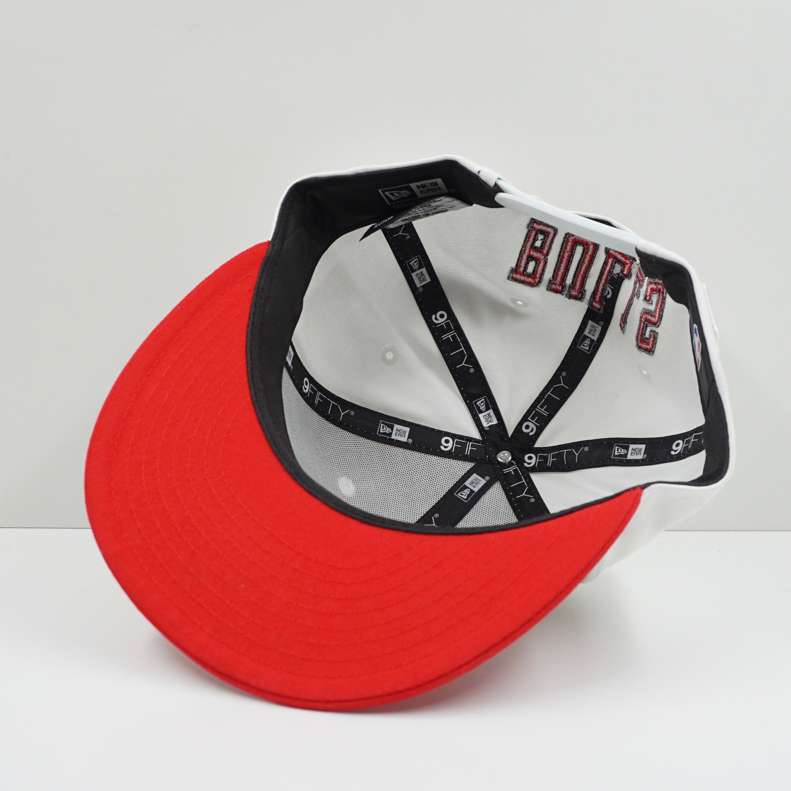 New Era Chicago Bulls White Snapback Cap