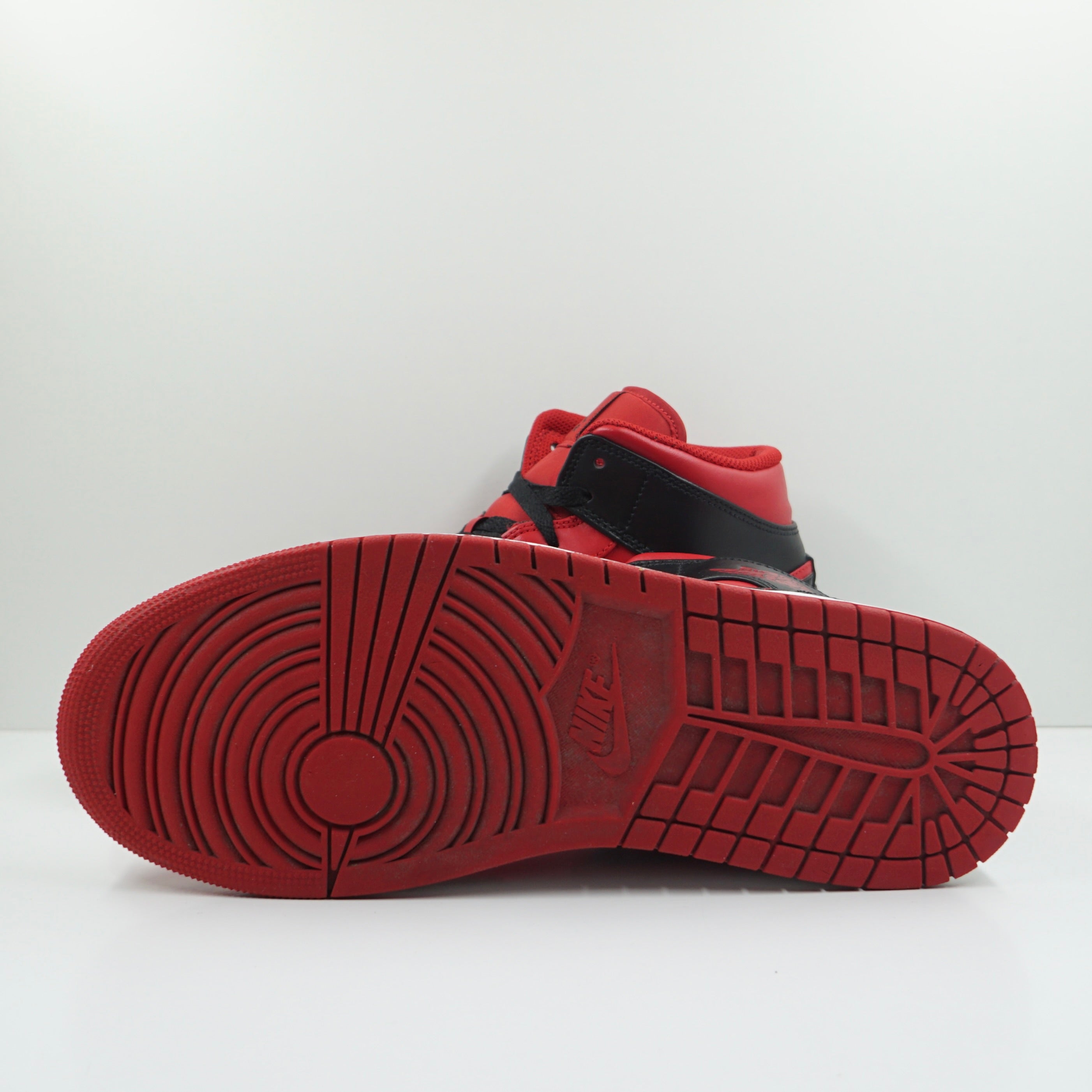 Jordan 1 Mid Reverse Bred (2021)