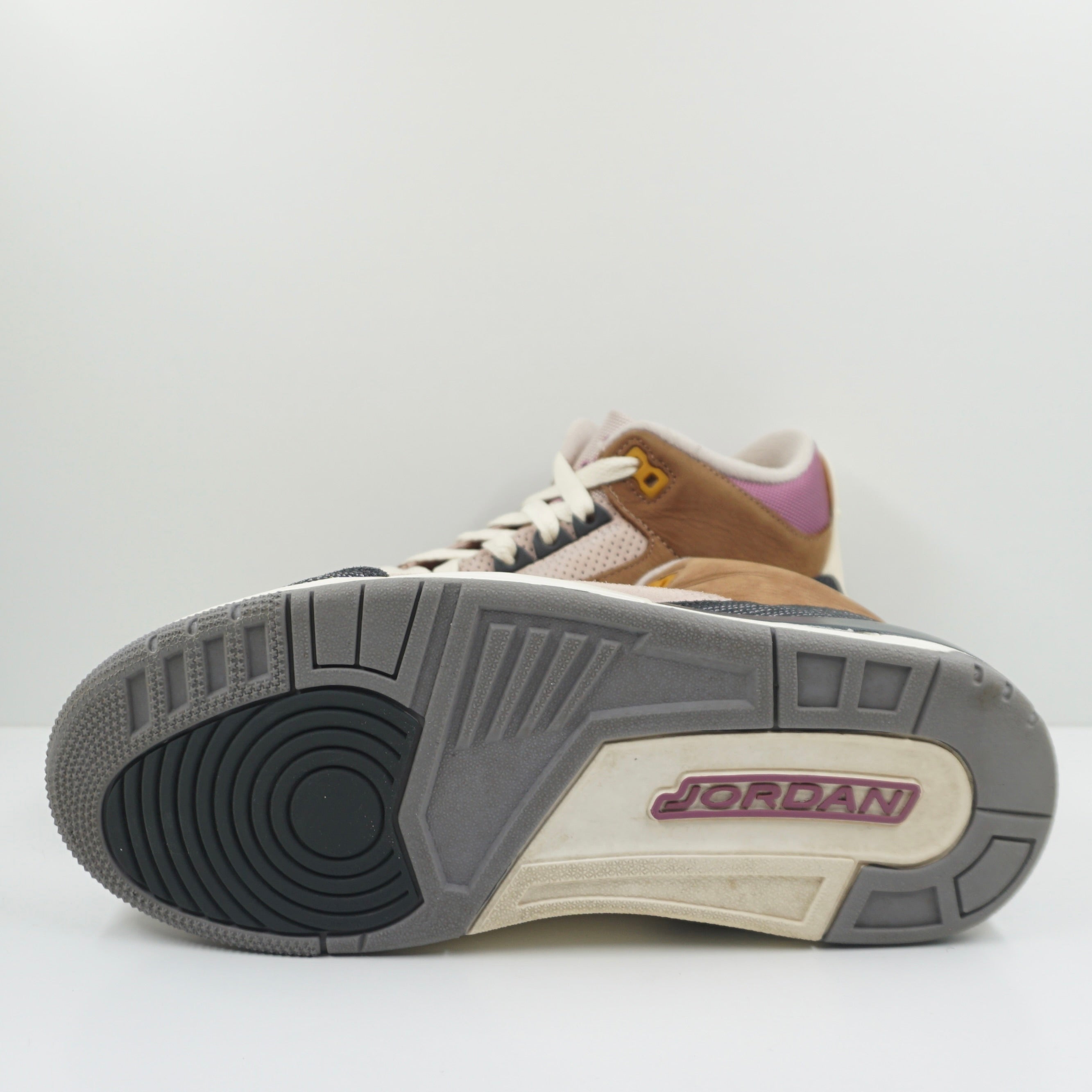 Jordan 3 Retro Winterized Archaeo Brown