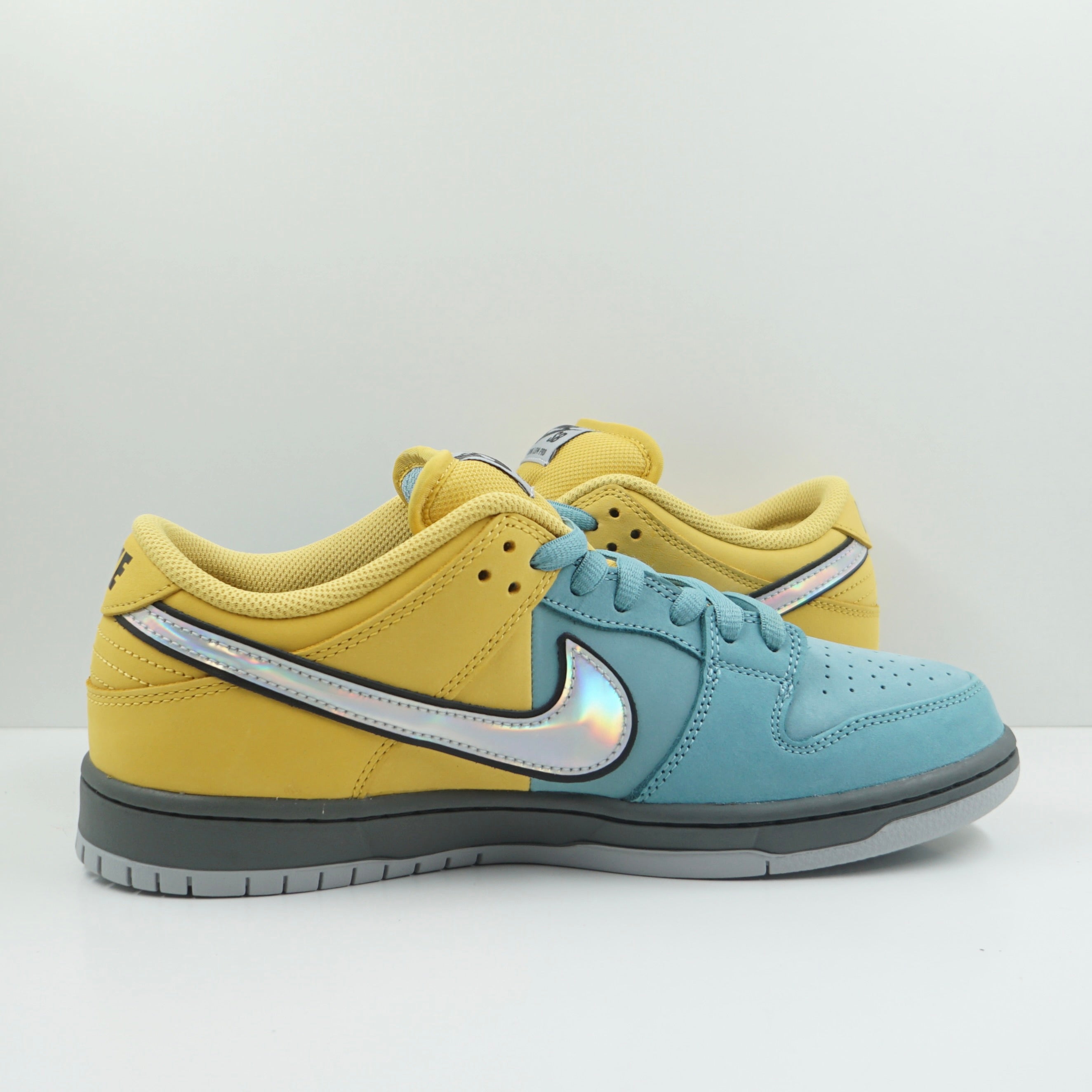 Nike SB Dunk Low Pro Muni Lightning Denim Turquoise