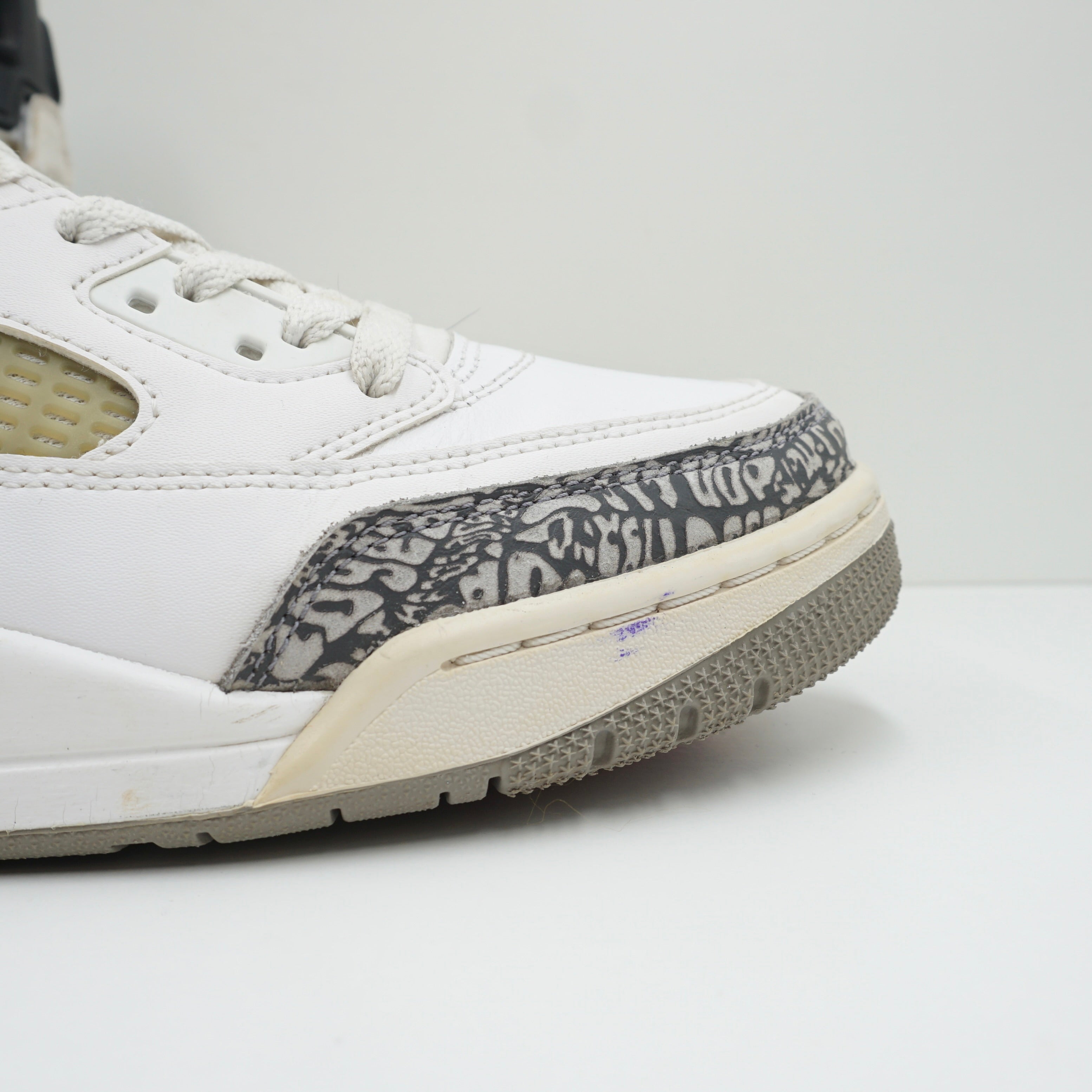 Jordan Spizike White Cement (2017)