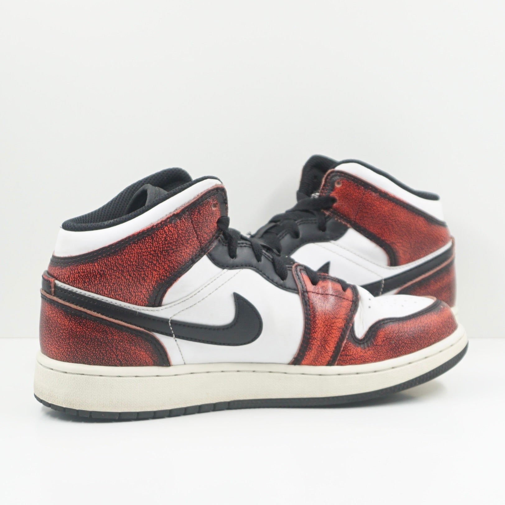 Jordan 1 Mid Wear-Away Chicago (GS)