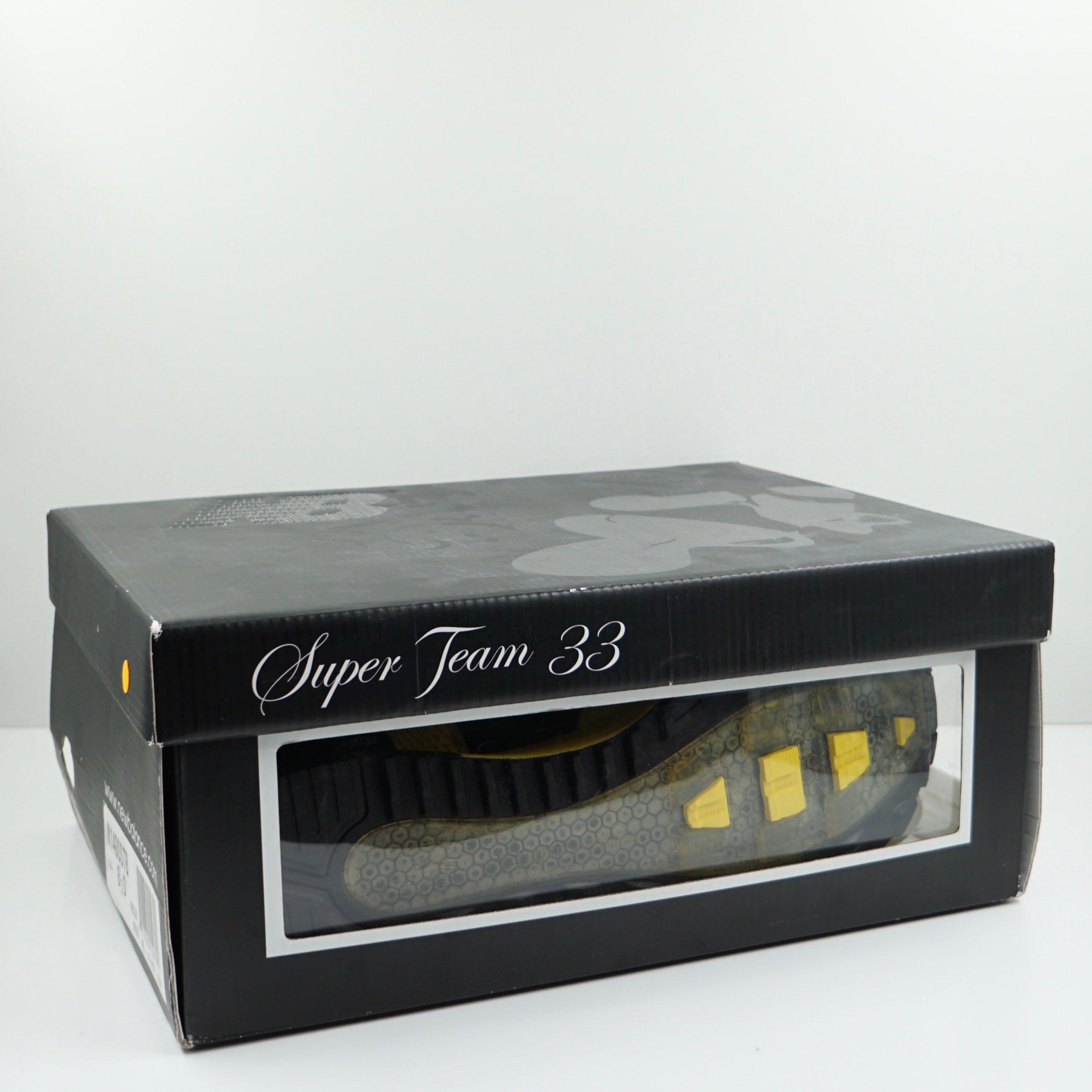 New Balance 1400 Super Team 33 Butterfly Fish