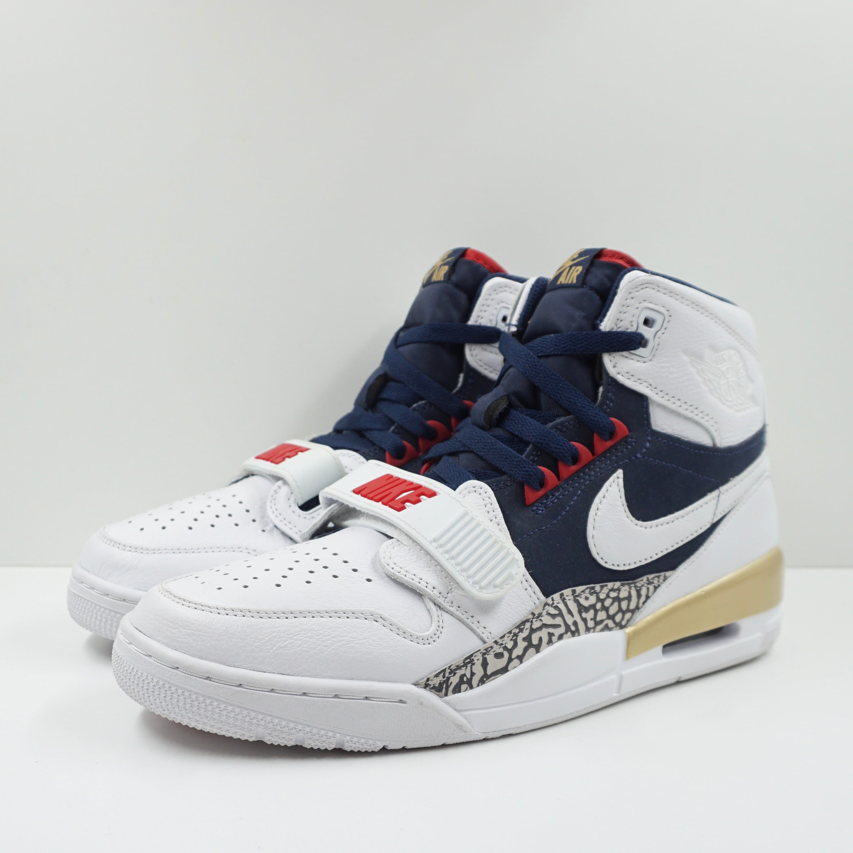 Jordan legacy 312 white blue best sale