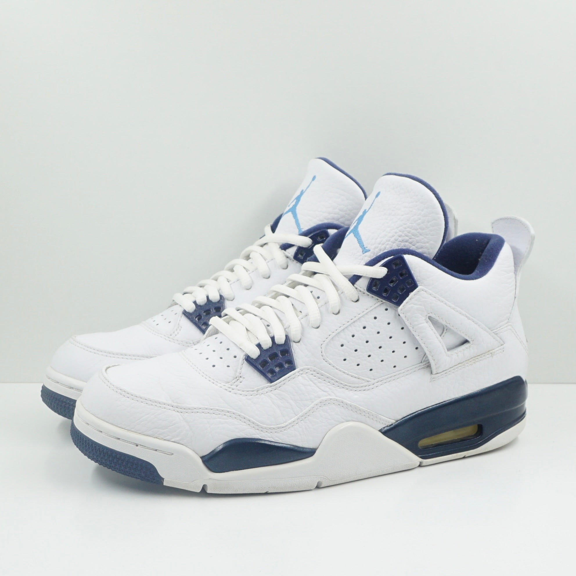 Jordan 4 Retro Columbia (2015)