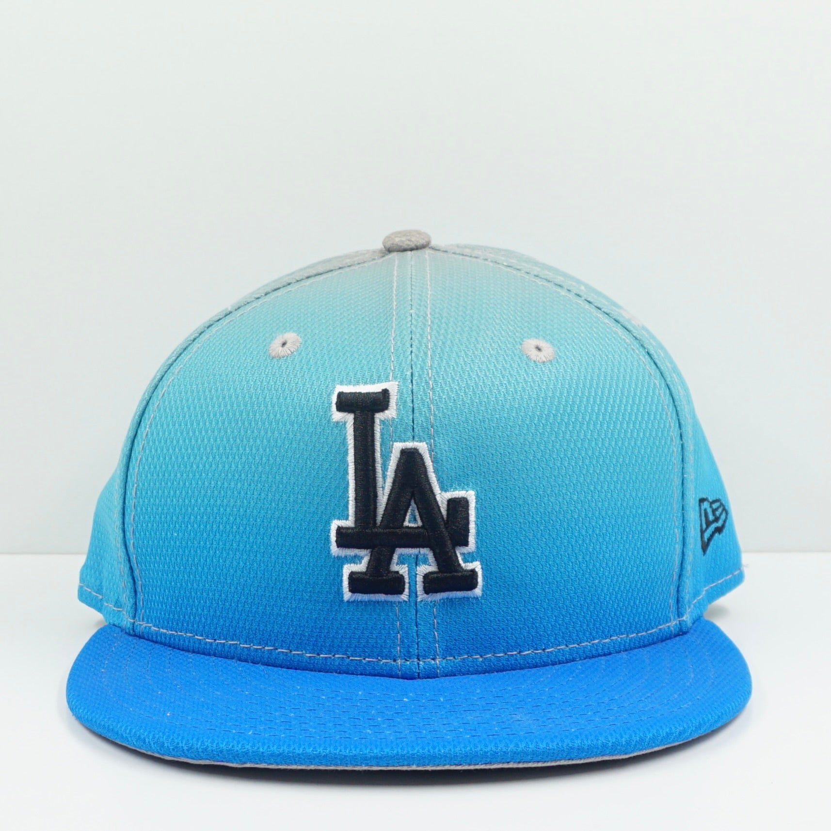 New Era Los Angeles Dodgers Gradient Blue Fitted Cap