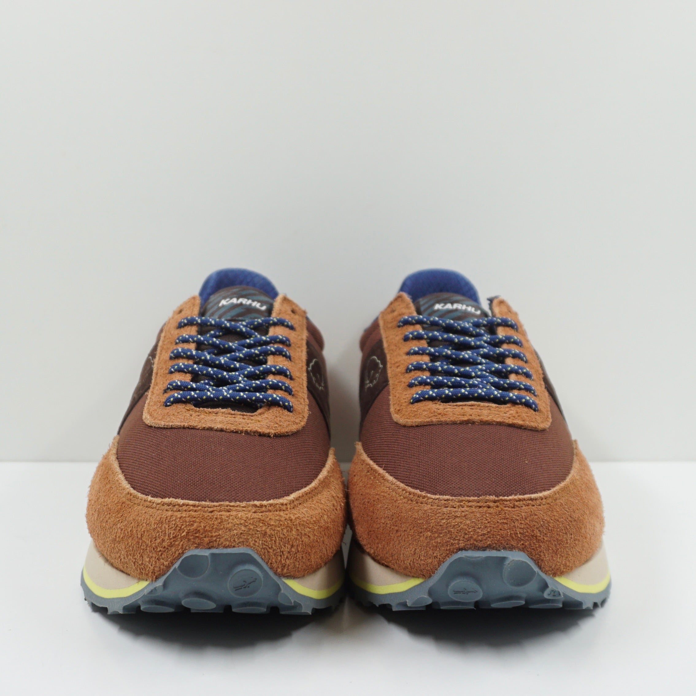 Karhu Albatross Control Brown Sugar Java