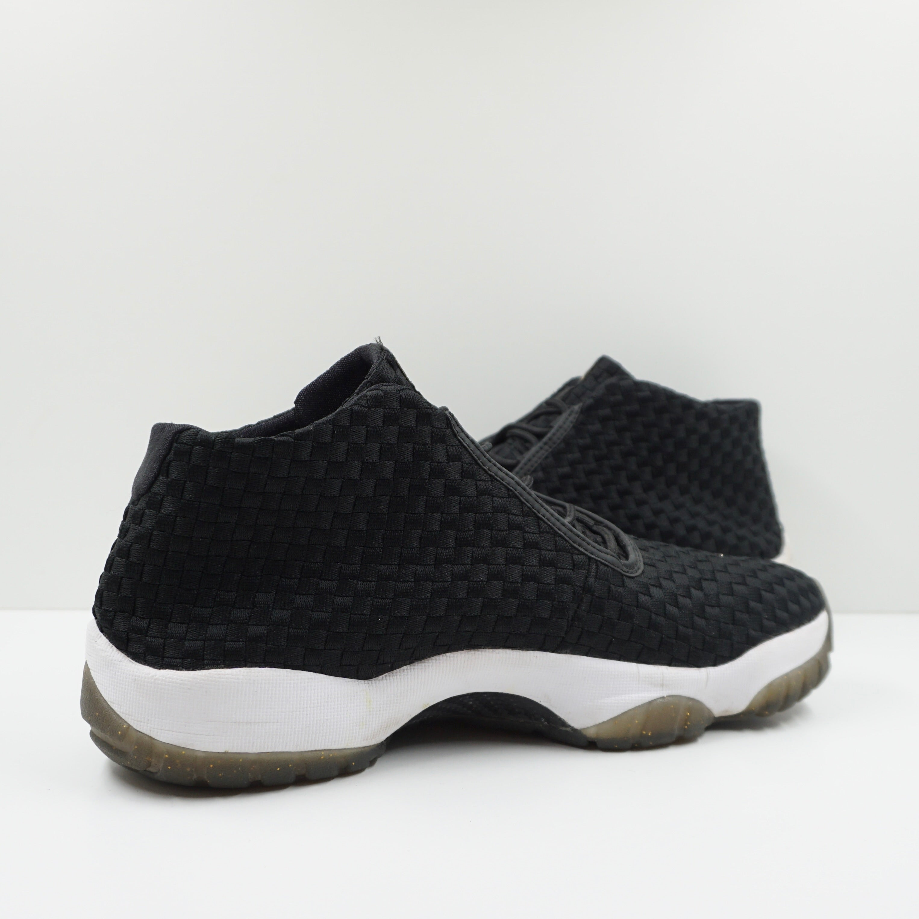 Jordan Future Black White Gold