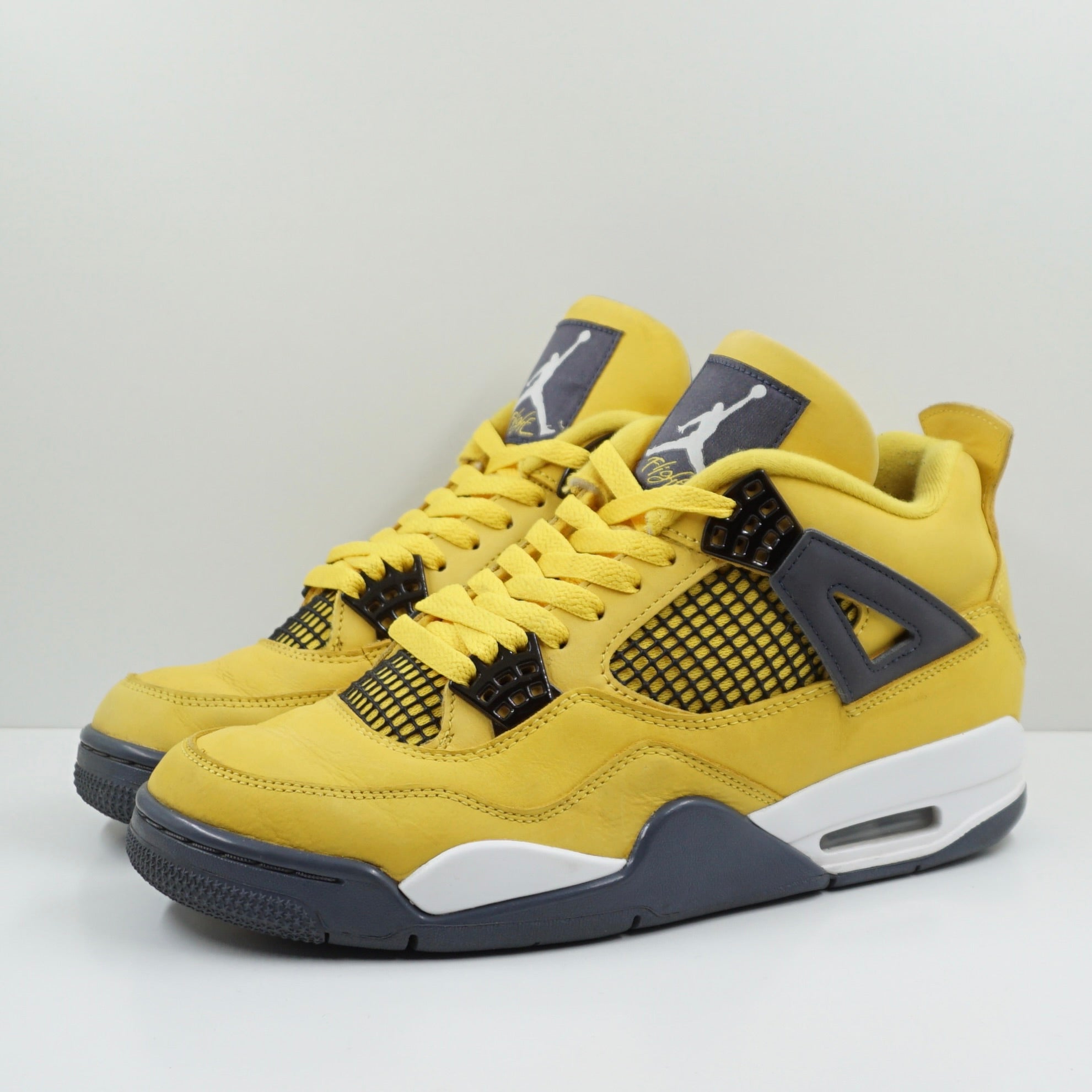 Jordan 4 Retro Lightning (2021)
