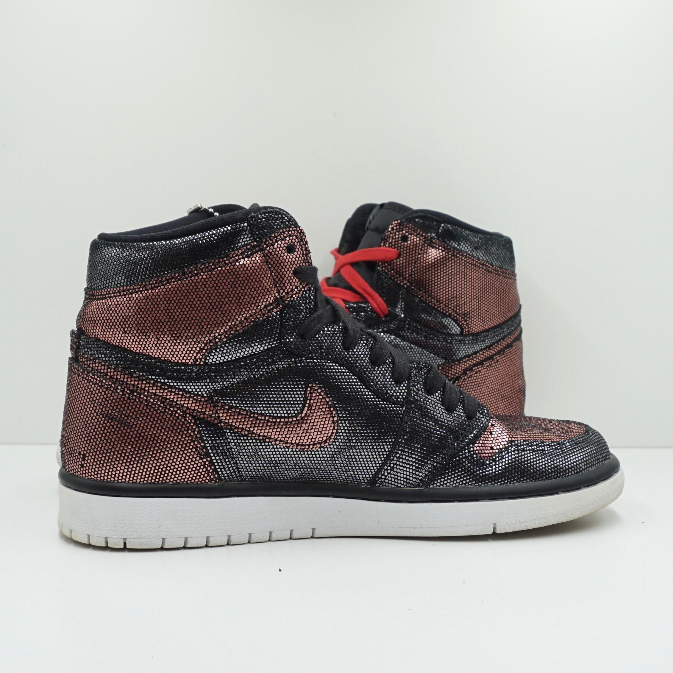 Jordan 1 Retro High Fearless Metallic Rose Gold (W)