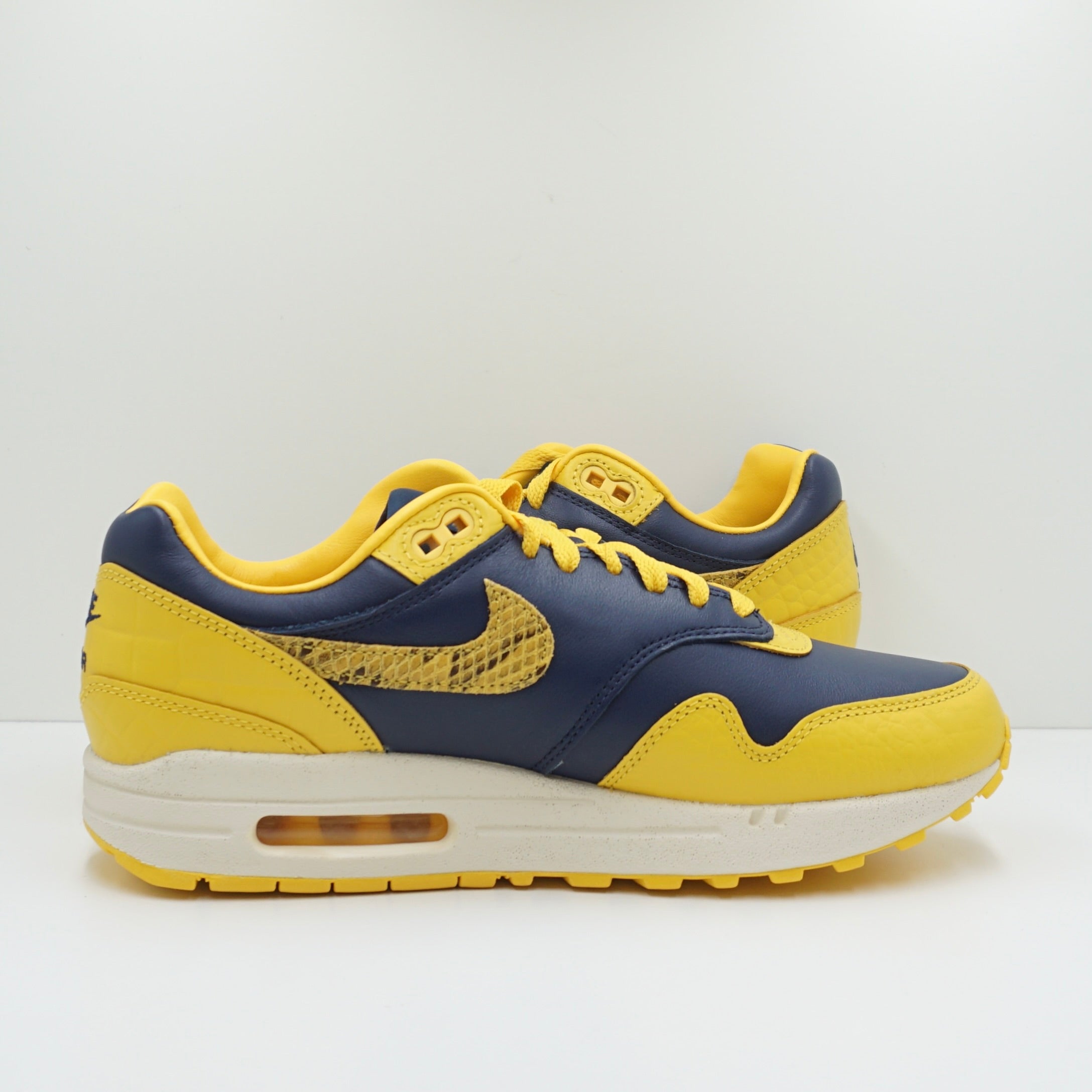 Nike Air Max 1 CO.JP Michigan Head to Head (W)