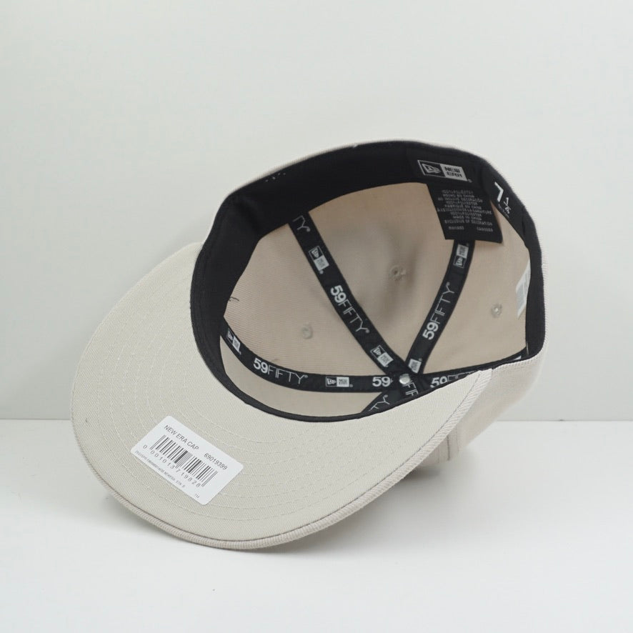 New Era Metall Logo Beige Fitted Cap