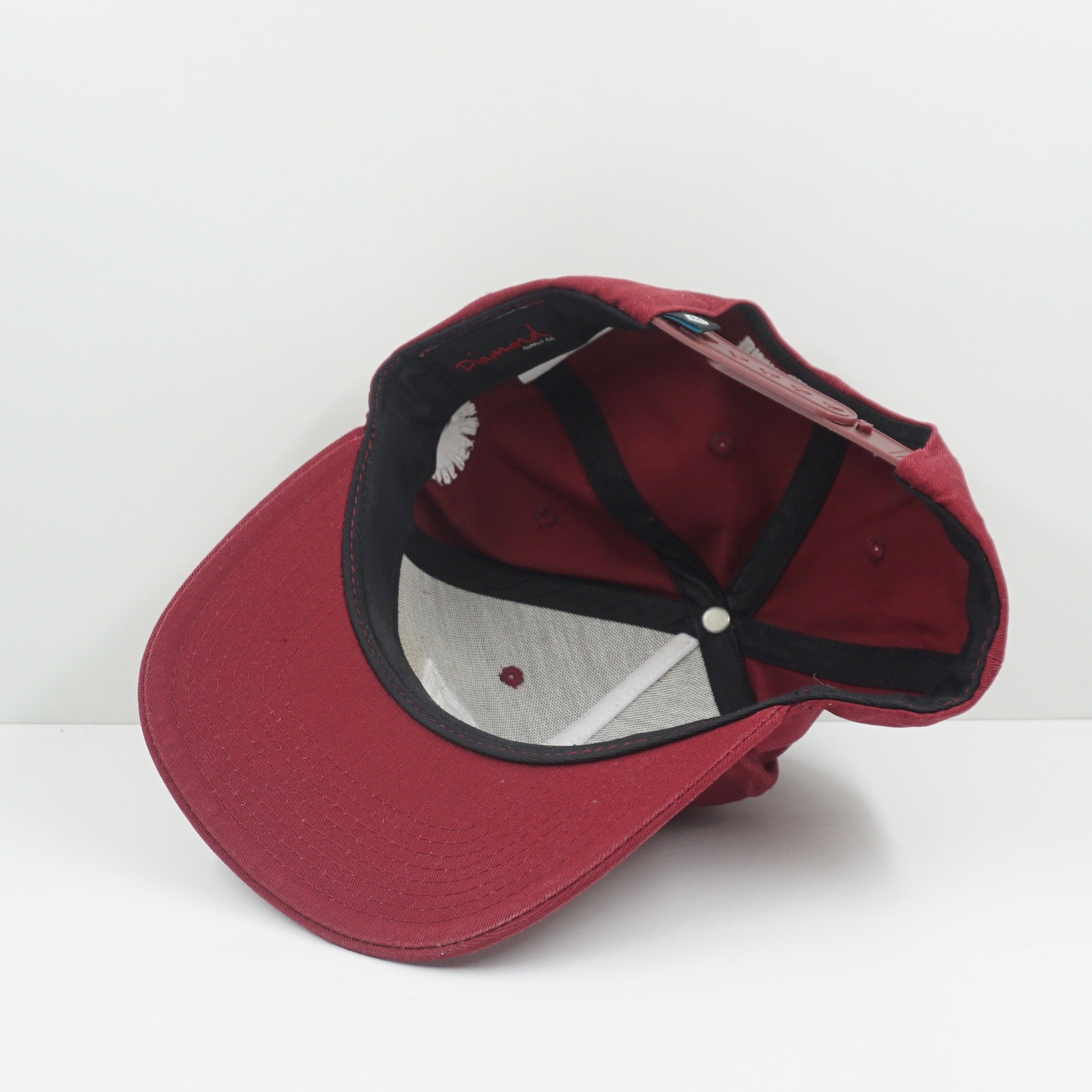 Diamond Supply Bugundy Snapback Cap
