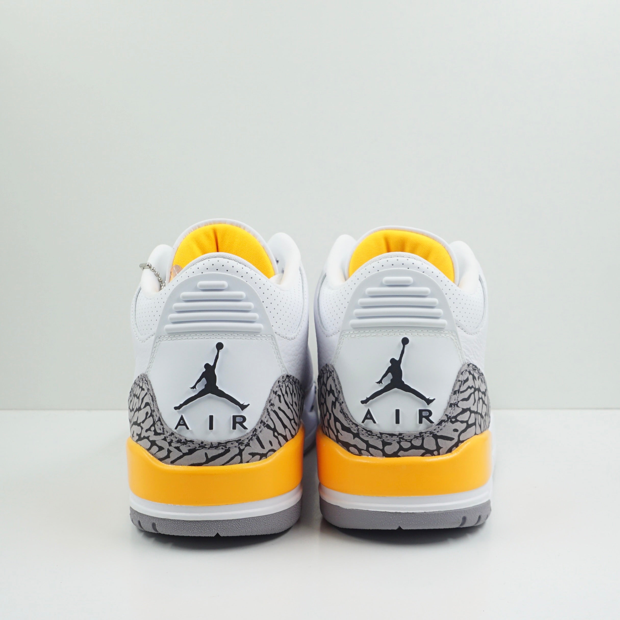 Jordan 3 Retro Laser Orange (W)