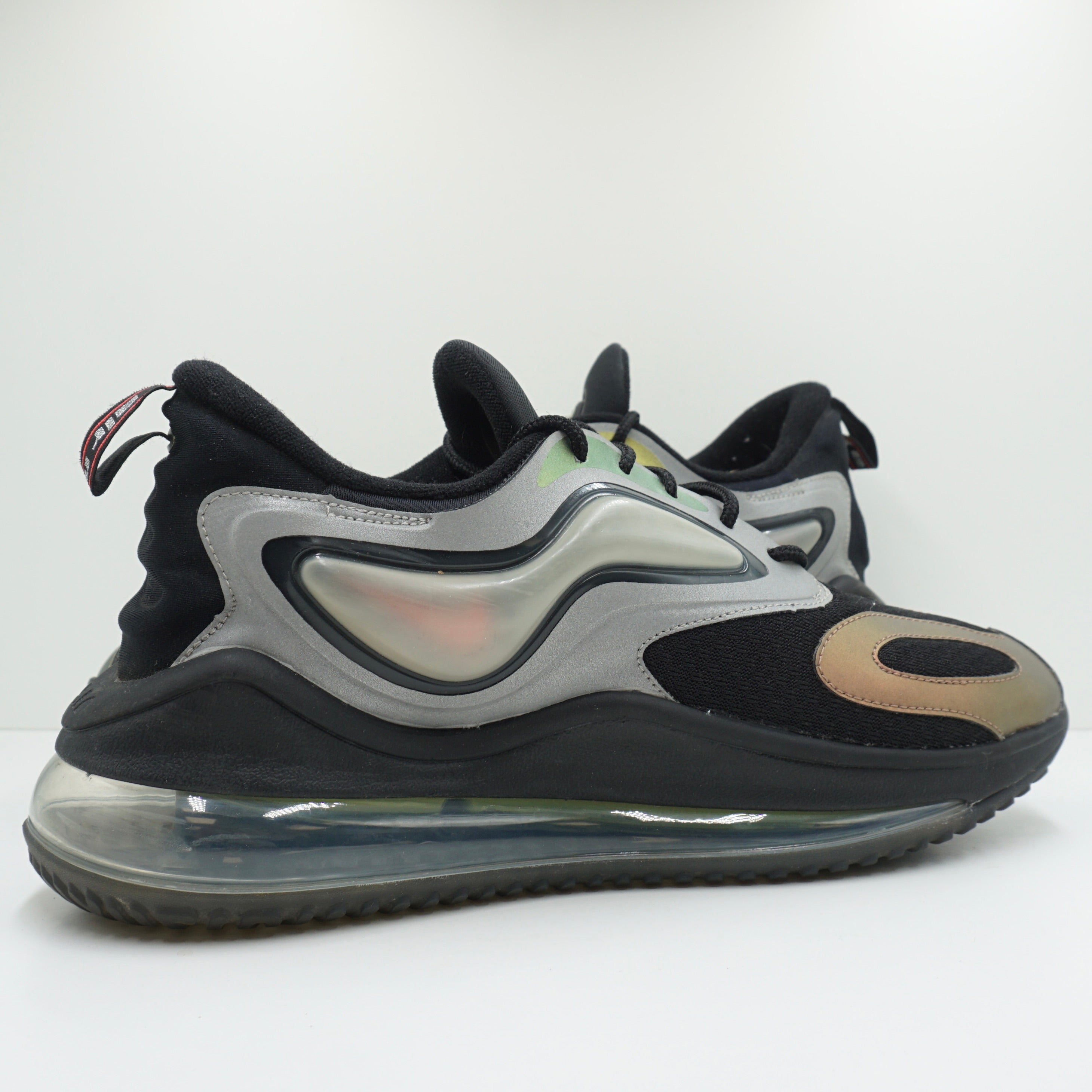 nike air max zephyr black and white