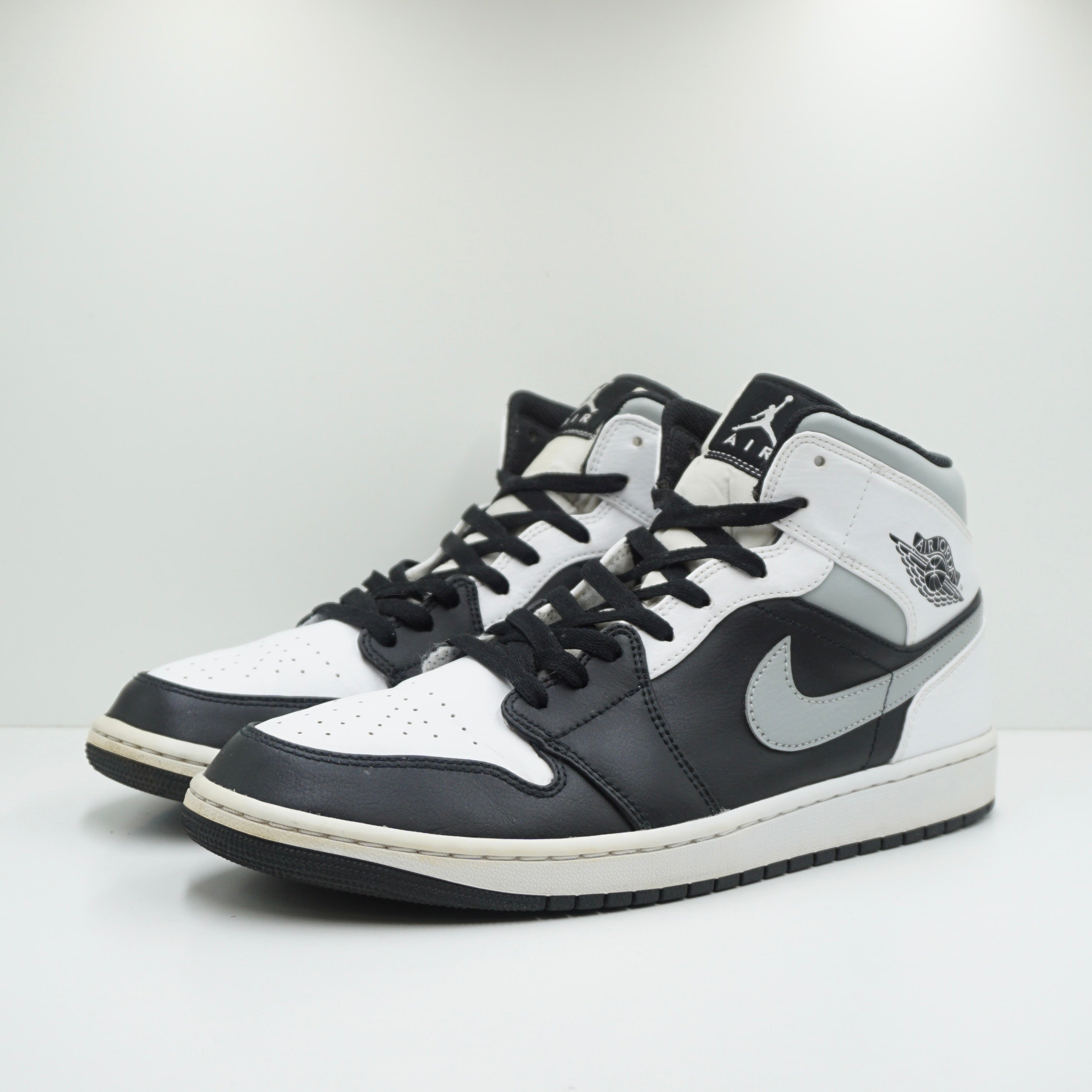 Jordan 1 Mid White Shadow