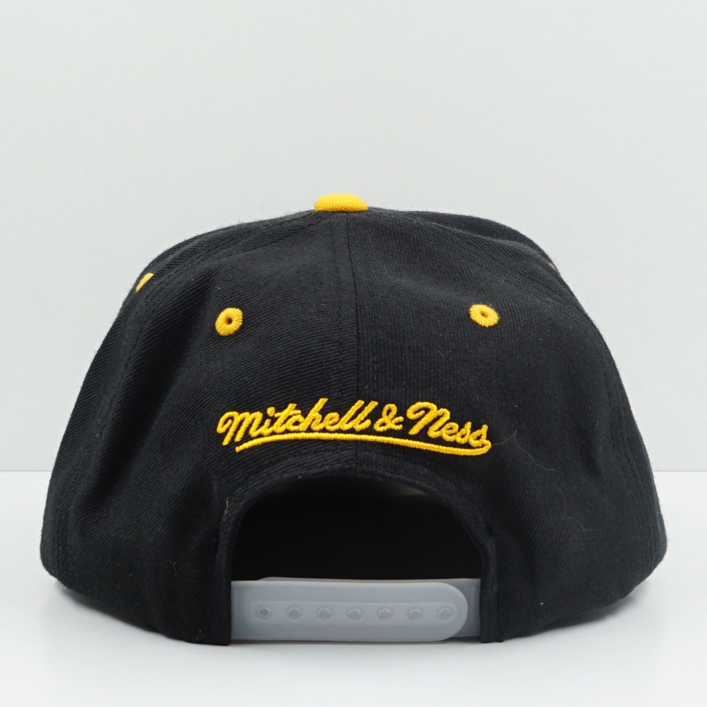 Mitchell & Ness LA Lakers 3M Logo Snapback Cap