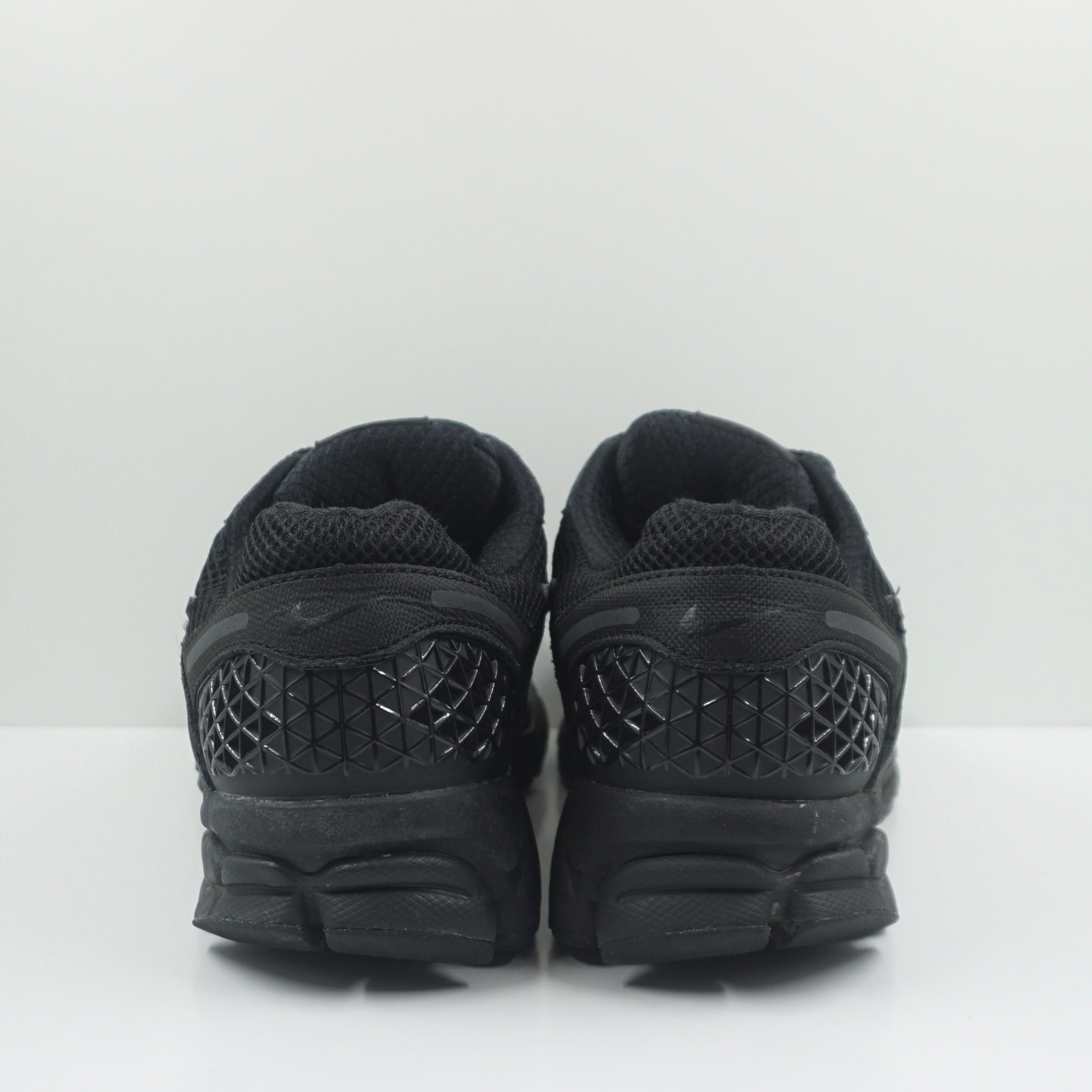 Nike Zoom Vomero 5 Triple Black