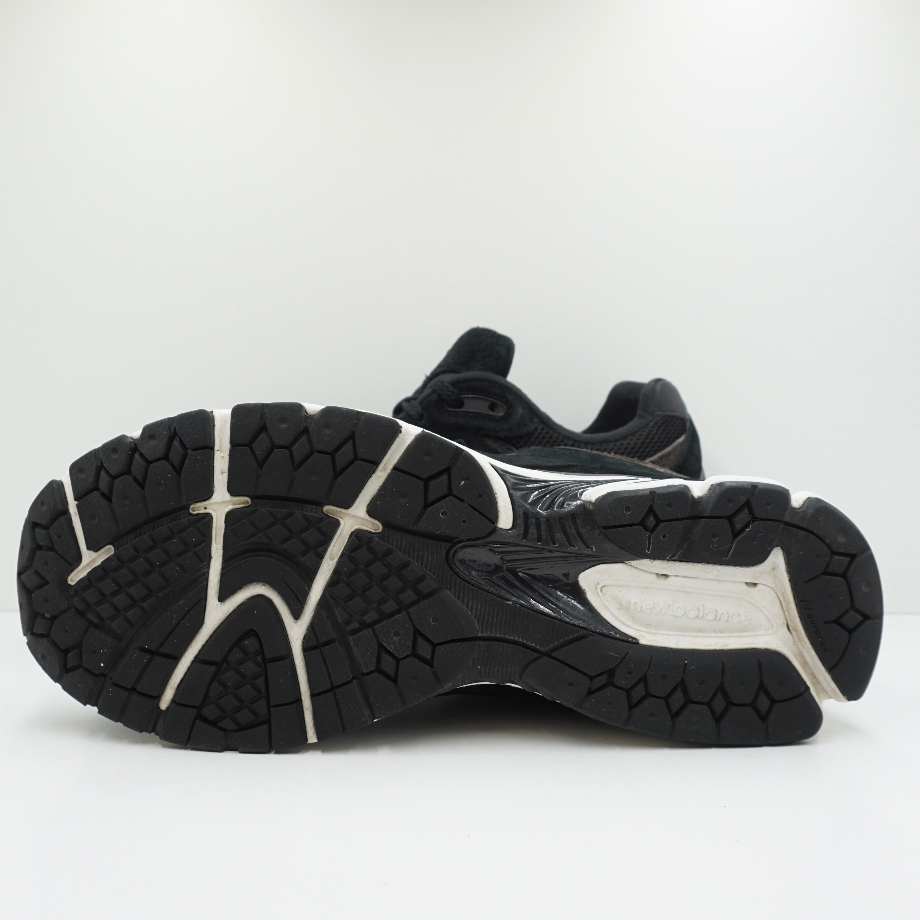 New Balance 2002R Black Gunmetal