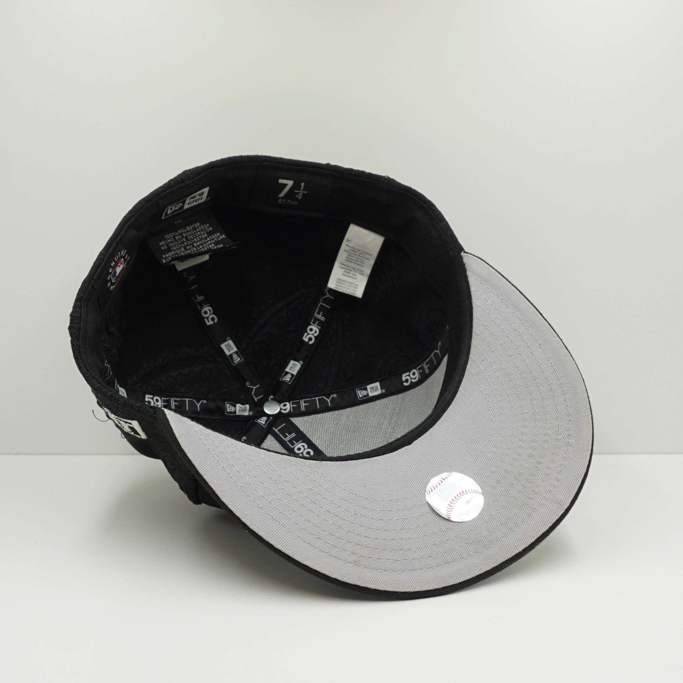 New Era Sox Black Embroidered Fitted Cap